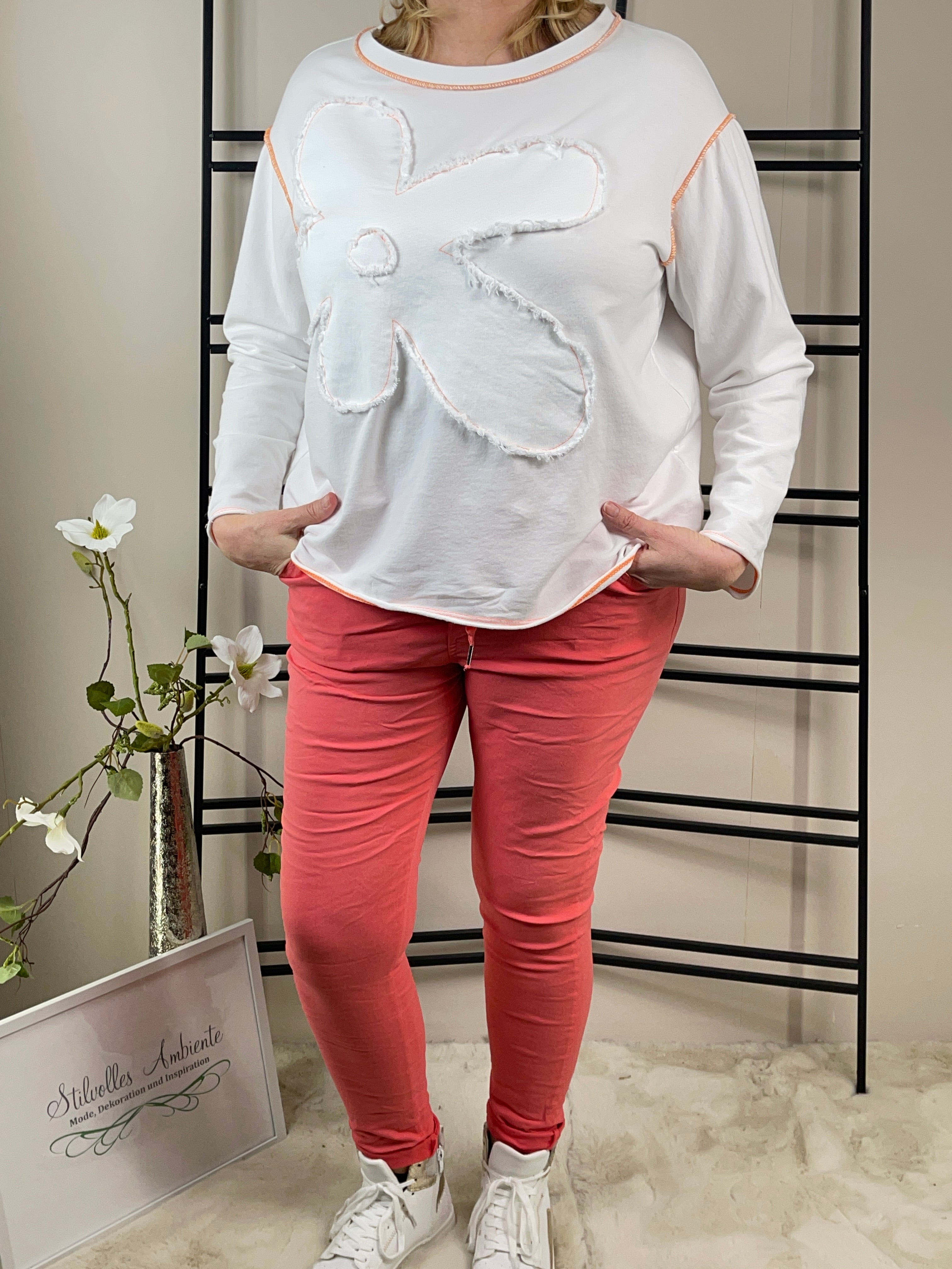 !!!!KEINE RETOURE MÖGLICH!!!! 
Pullover „Blüte“ Einheitsgrösse Gr. 36 - 42