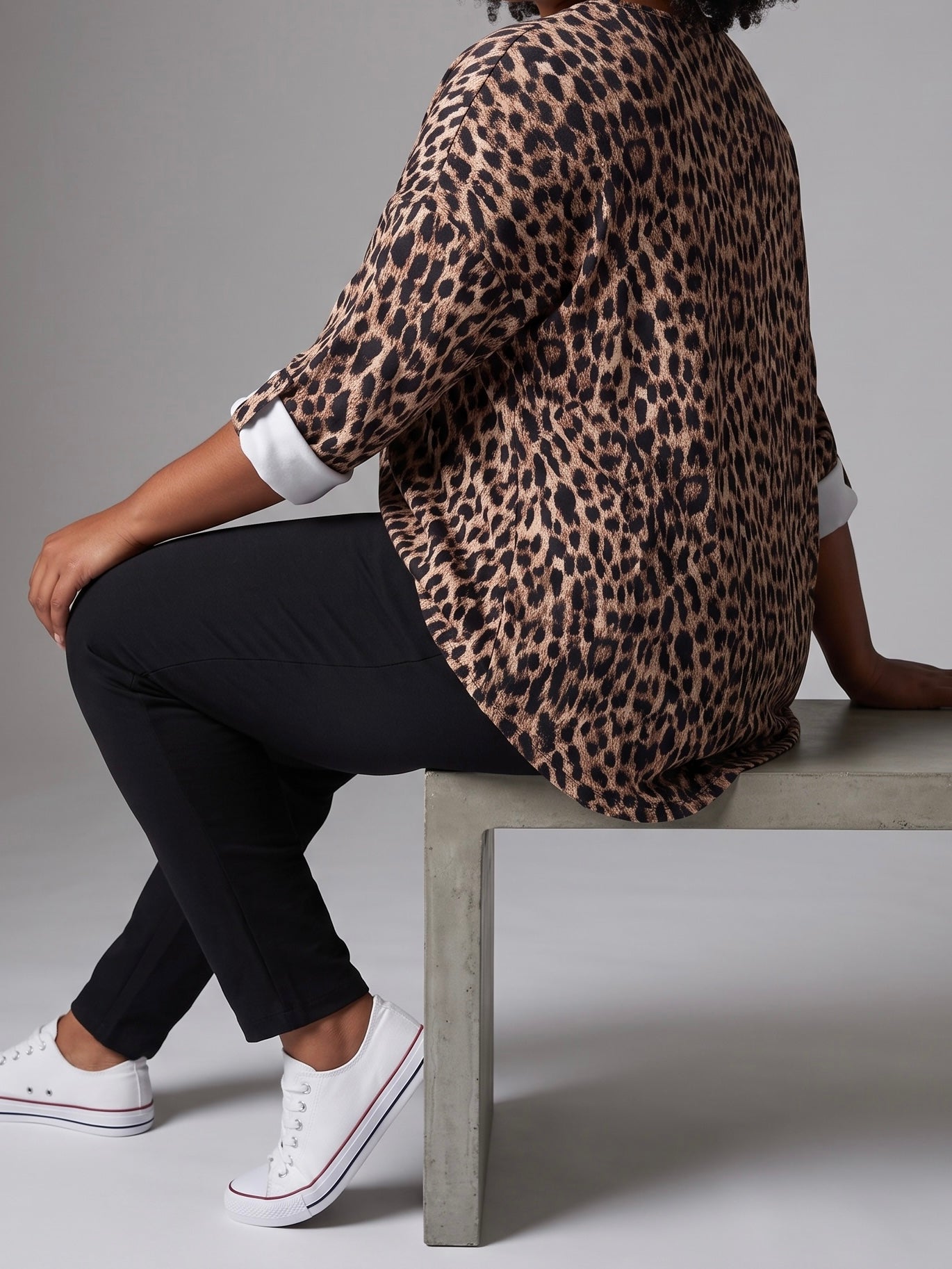 Elegantes Shirt mit „Animal Print“ in weiß - braun - schwarz