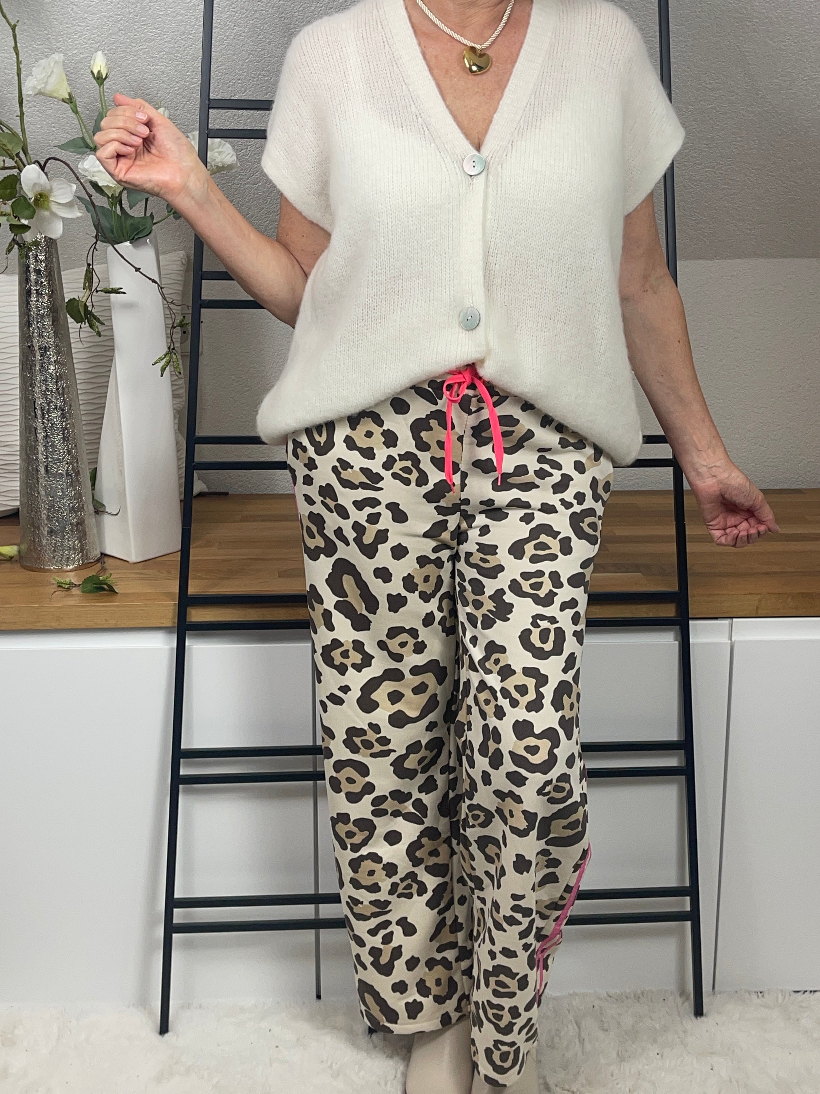 Damen Strickweste ärmellos mit „Babyalpaca“ Einheitsgrösse Gr. 36 - 44 in 3 Farben