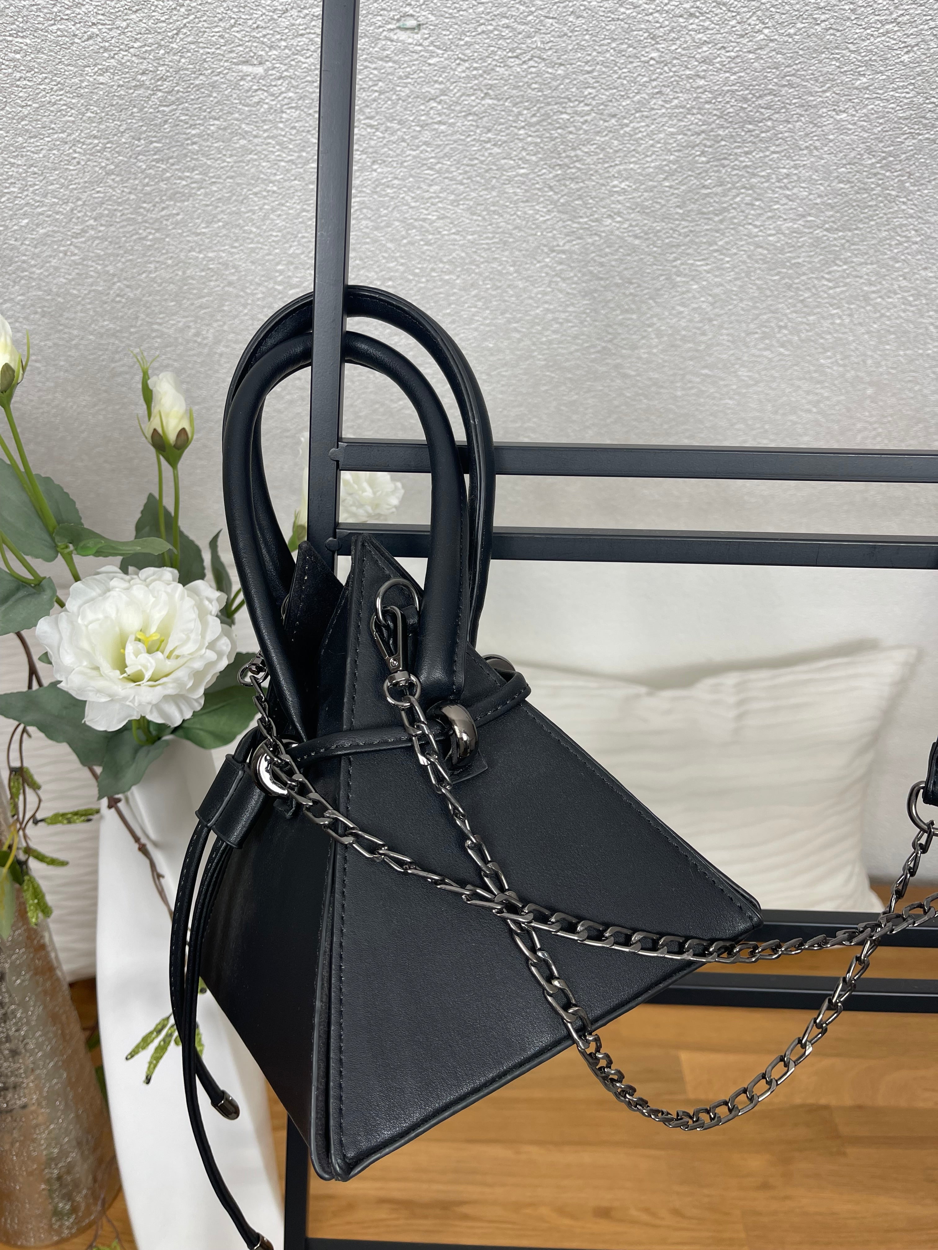 Elegante sehr edle Schulter - Tasche aus PU - Leder in schwarz