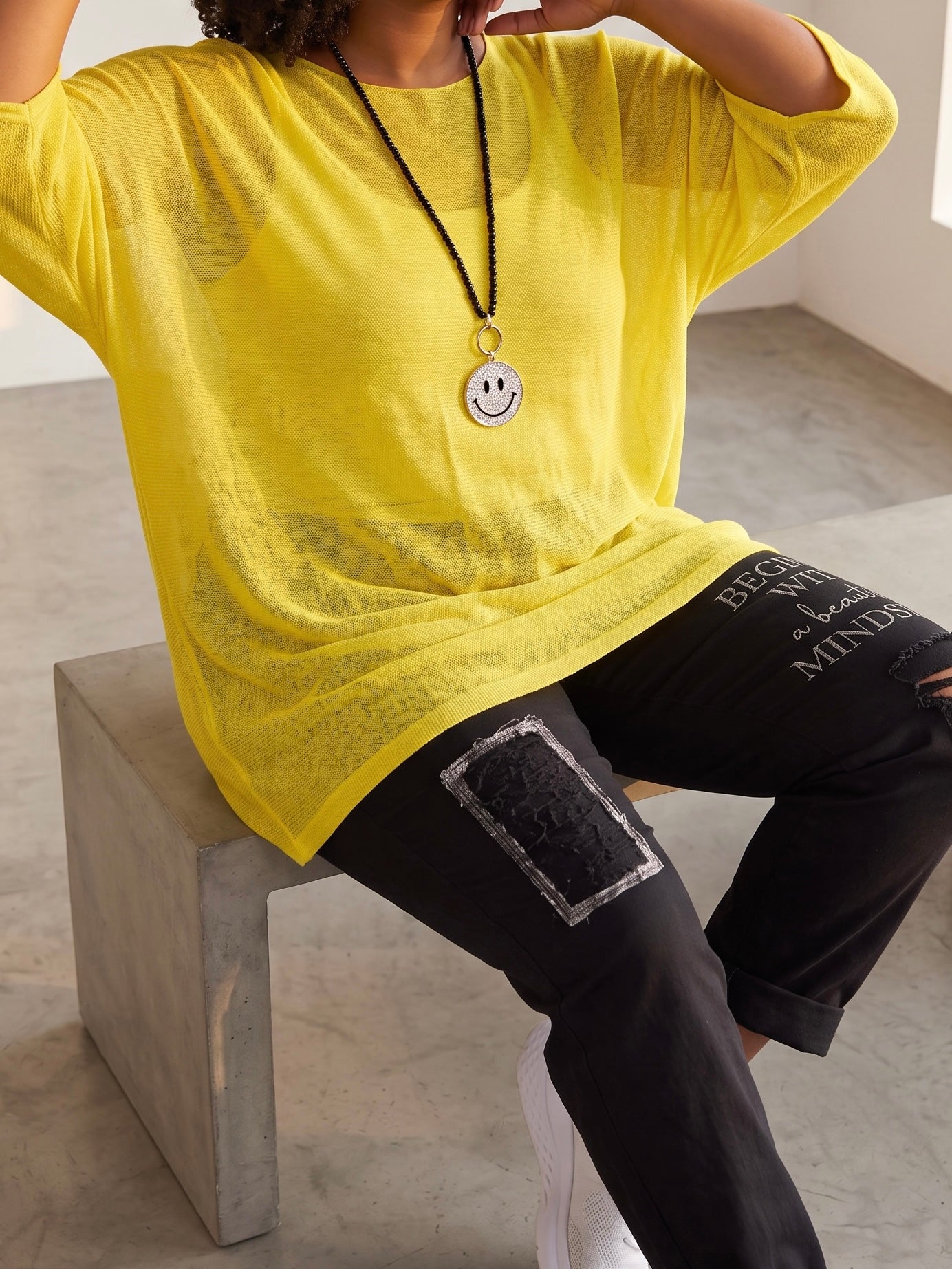 Weiter super leichter Feinstrick Pullover mit 3/4 Arm in gelb