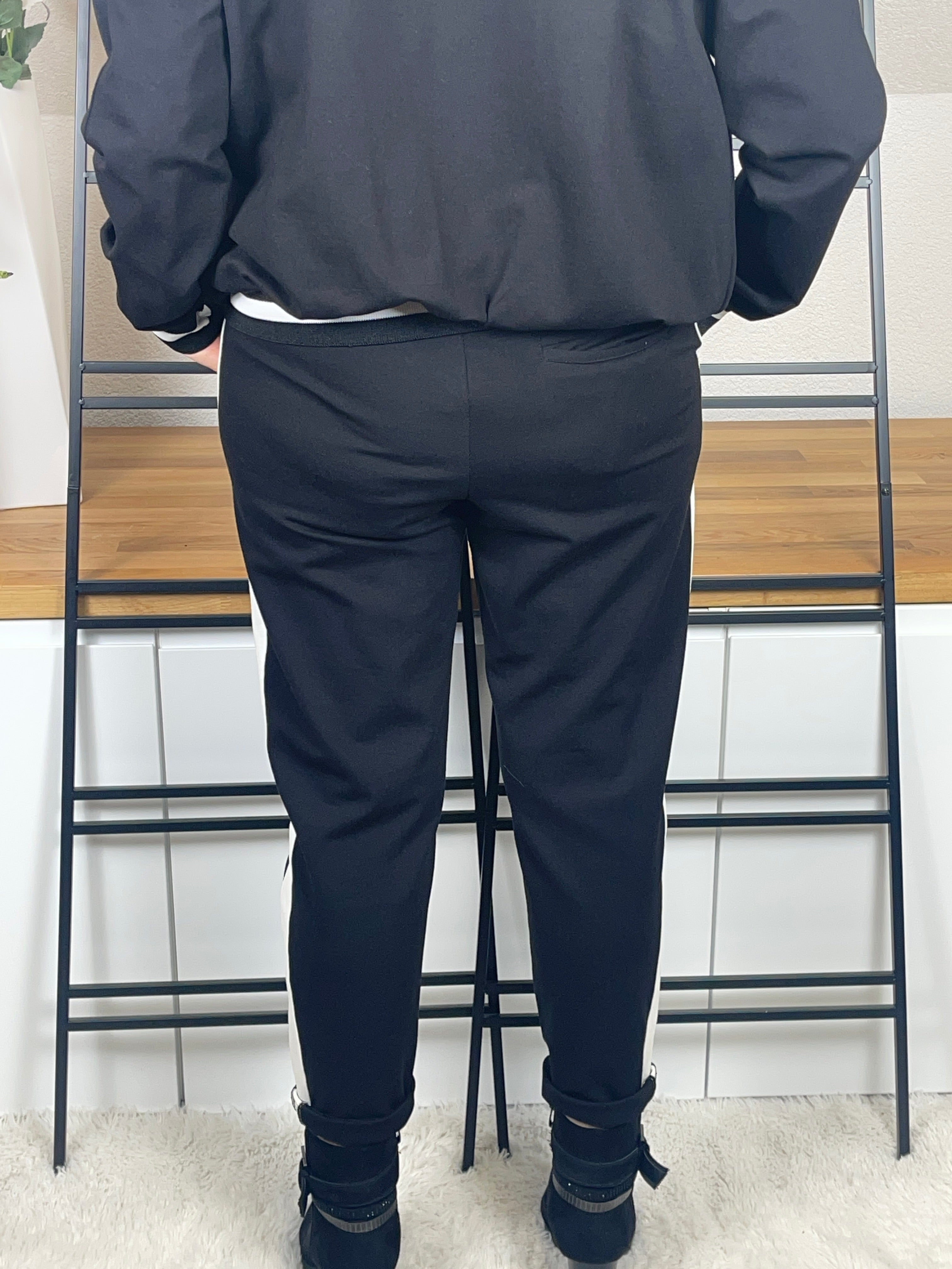 Elegante hochwertige Damen - Jogpant Gr. 36 - 42 in schwarz