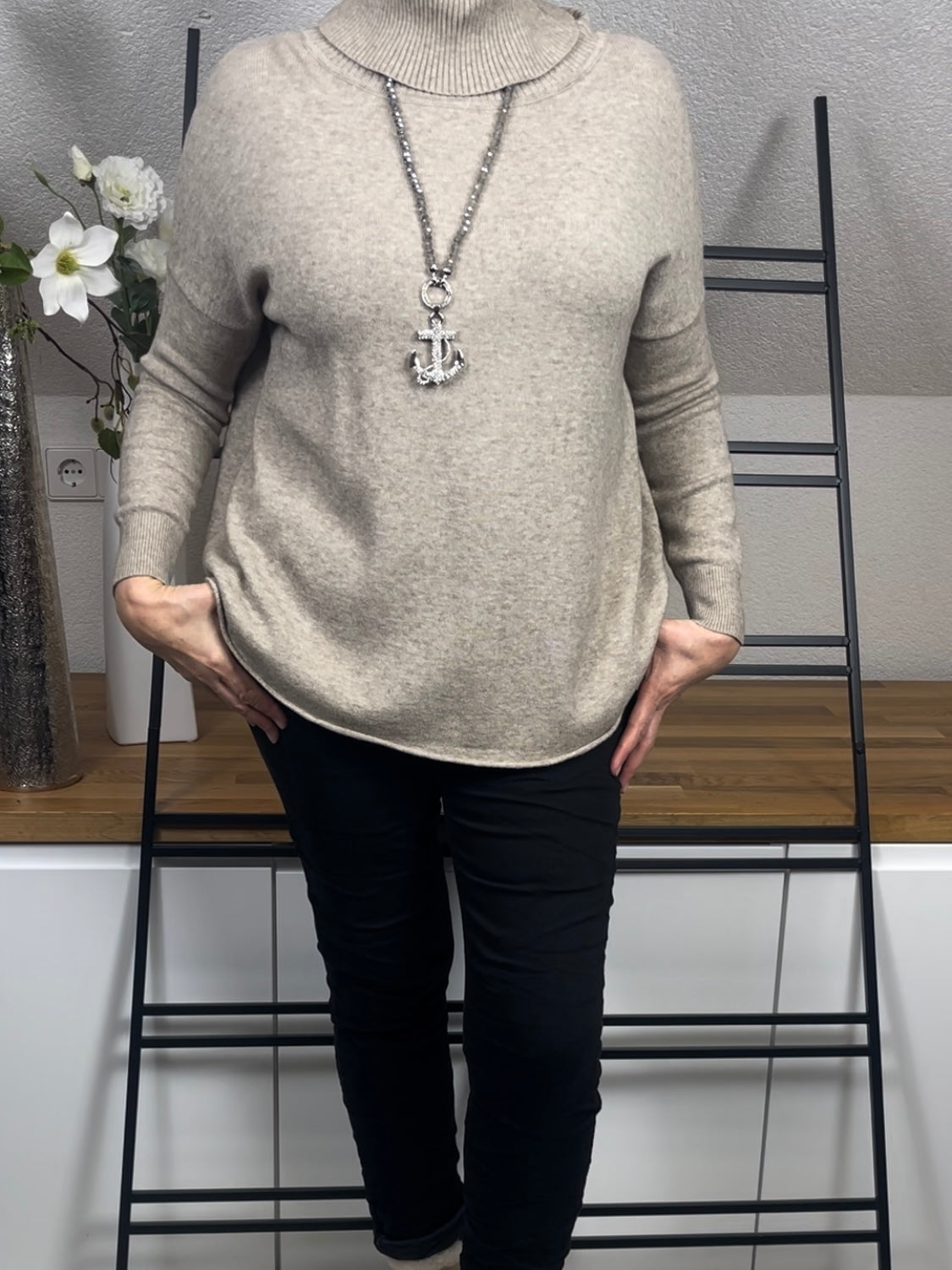 !!!!KEINE RETOURE MÖGLICH!!!! 
Damen - Rollkragenpullover „Warmup“ Einheitsgrösse