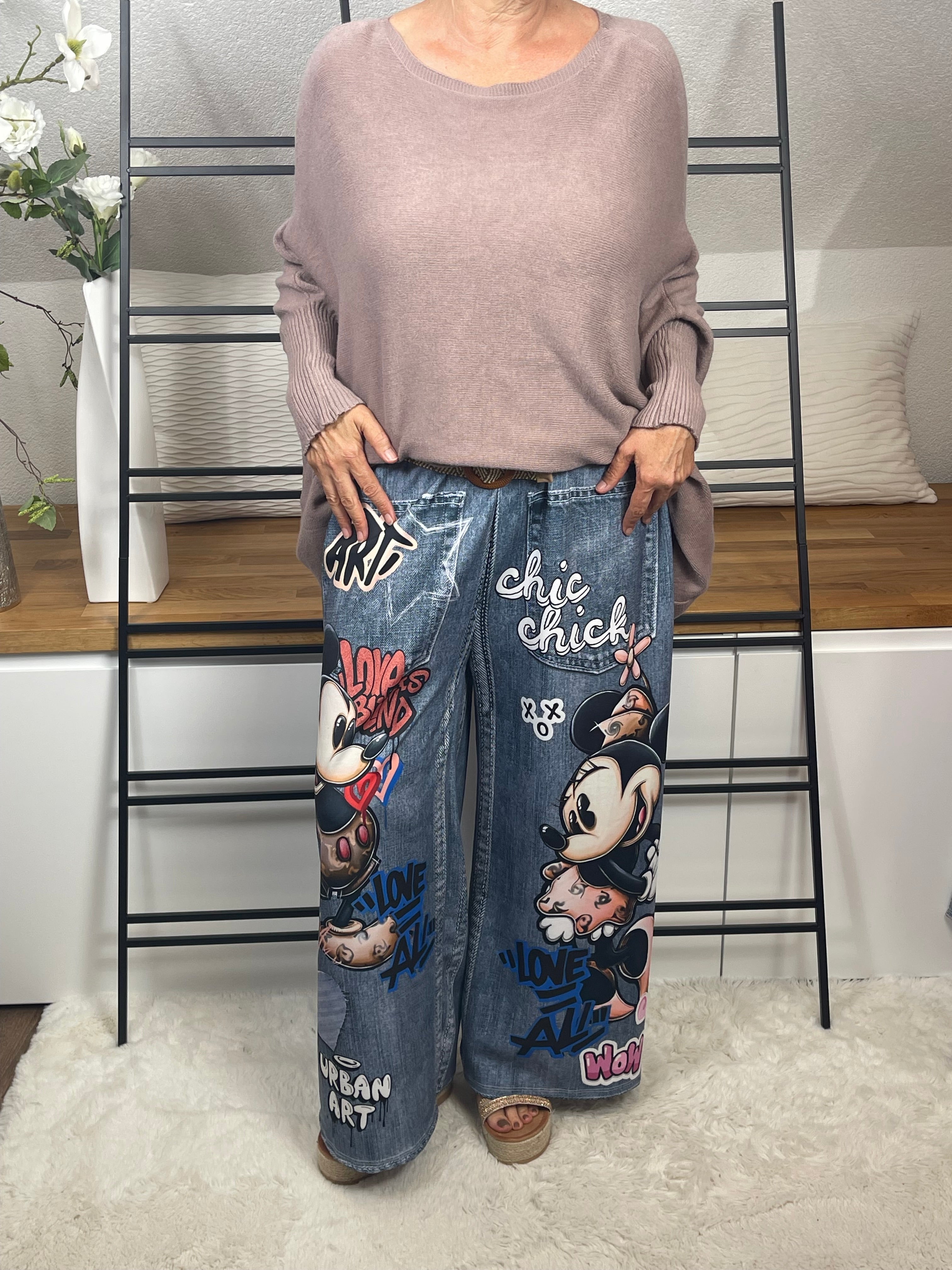 !!!!KEINE RETOURE MÖGLICH !!!!Elegante weite Damen - Jogpant „Mickey - Minney“ mit „3 D“ Effekt Einheitsgrösse Gr. 44 - 54 in 5 Varianten