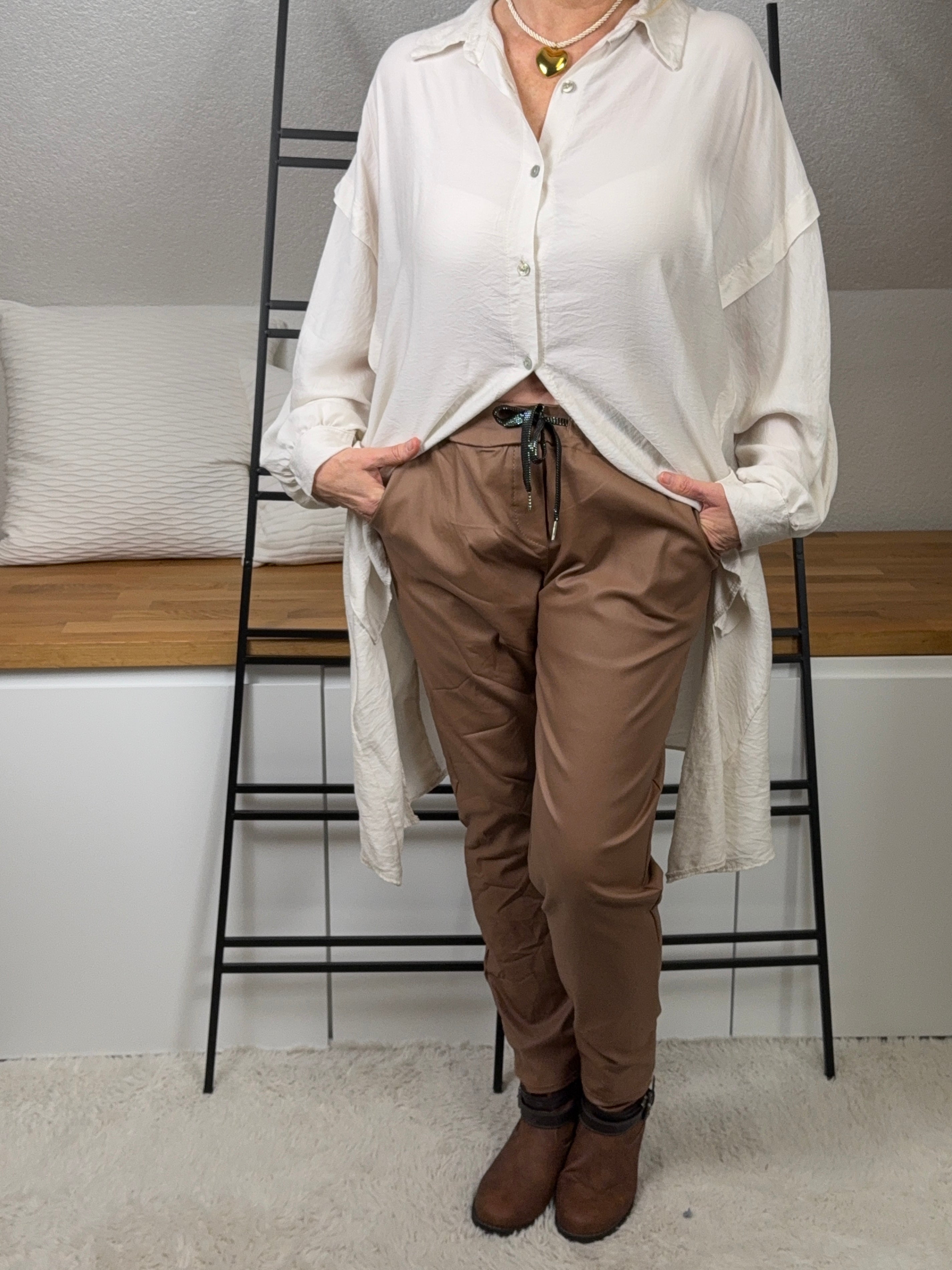 Damen Jogpant „Kunstleder“ Gr. 44 - 50 in 3 Farben