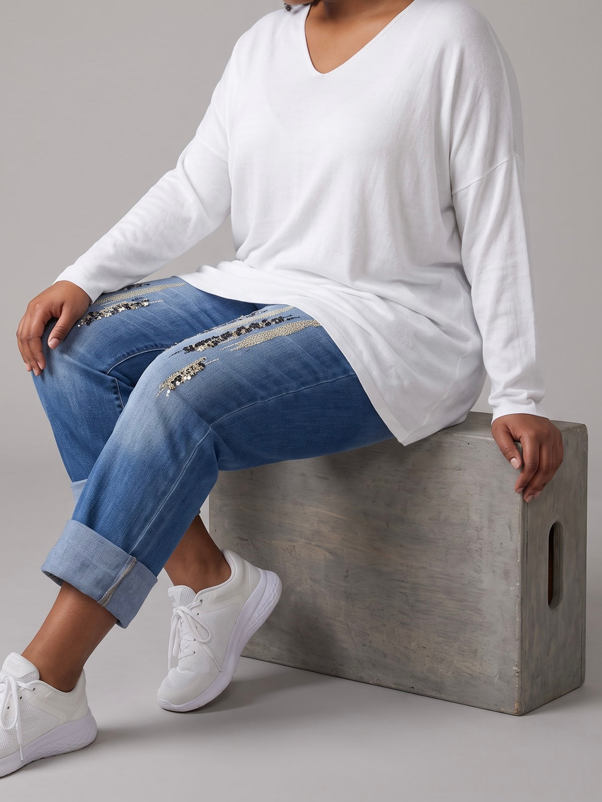 Filigraner V - Feinstrick - Pullover in wollweiß