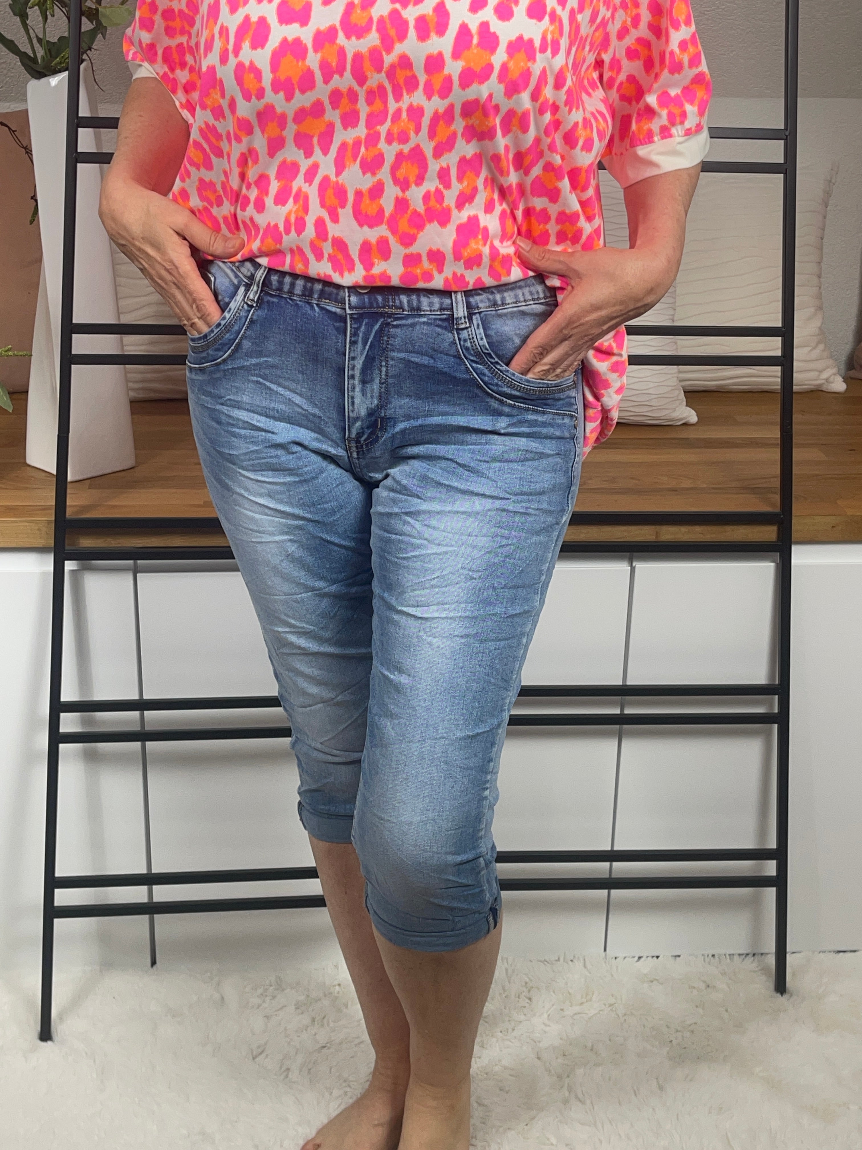 !!!!KEINE RETOURE MÖGLICH!!!! Damen 3/4 Jeans „Superstretch“ mit dehnbarem Bund Gr. 38 - 48 in blau