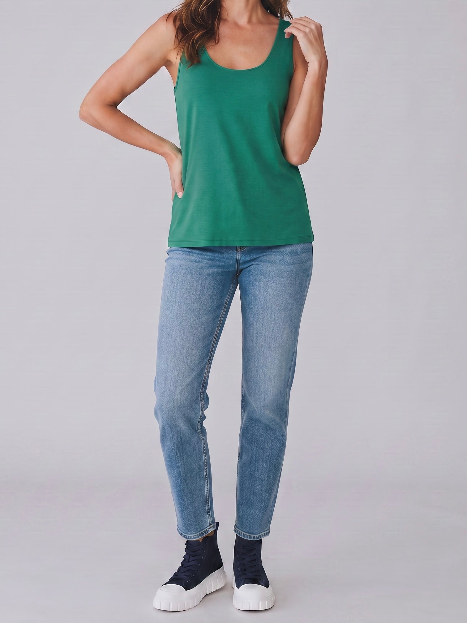Top in 12 Farben