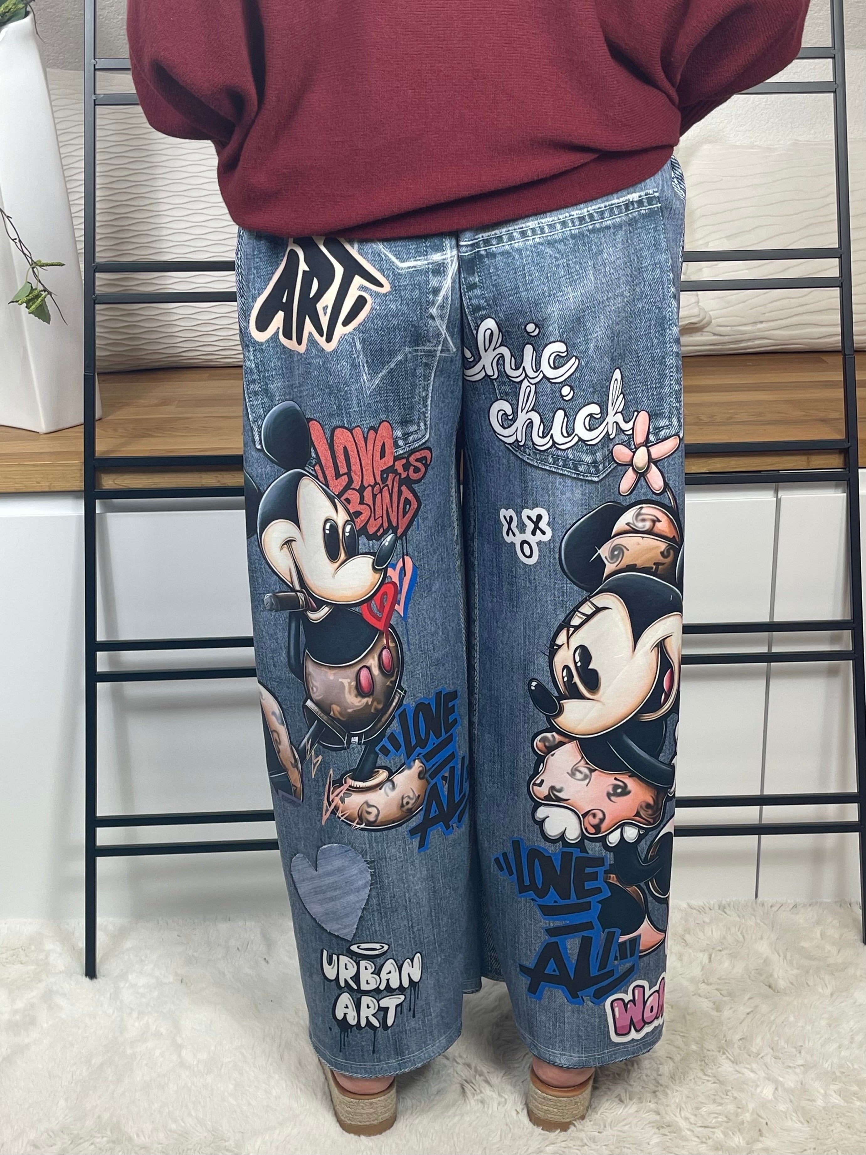 !!!!KEINE RETOURE MÖGLICH !!!!Elegante weite Damen - Jogpant „Mickey - Minney“ mit „3 D“ Effekt Einheitsgrösse Gr. 44 - 54 in 5 Varianten