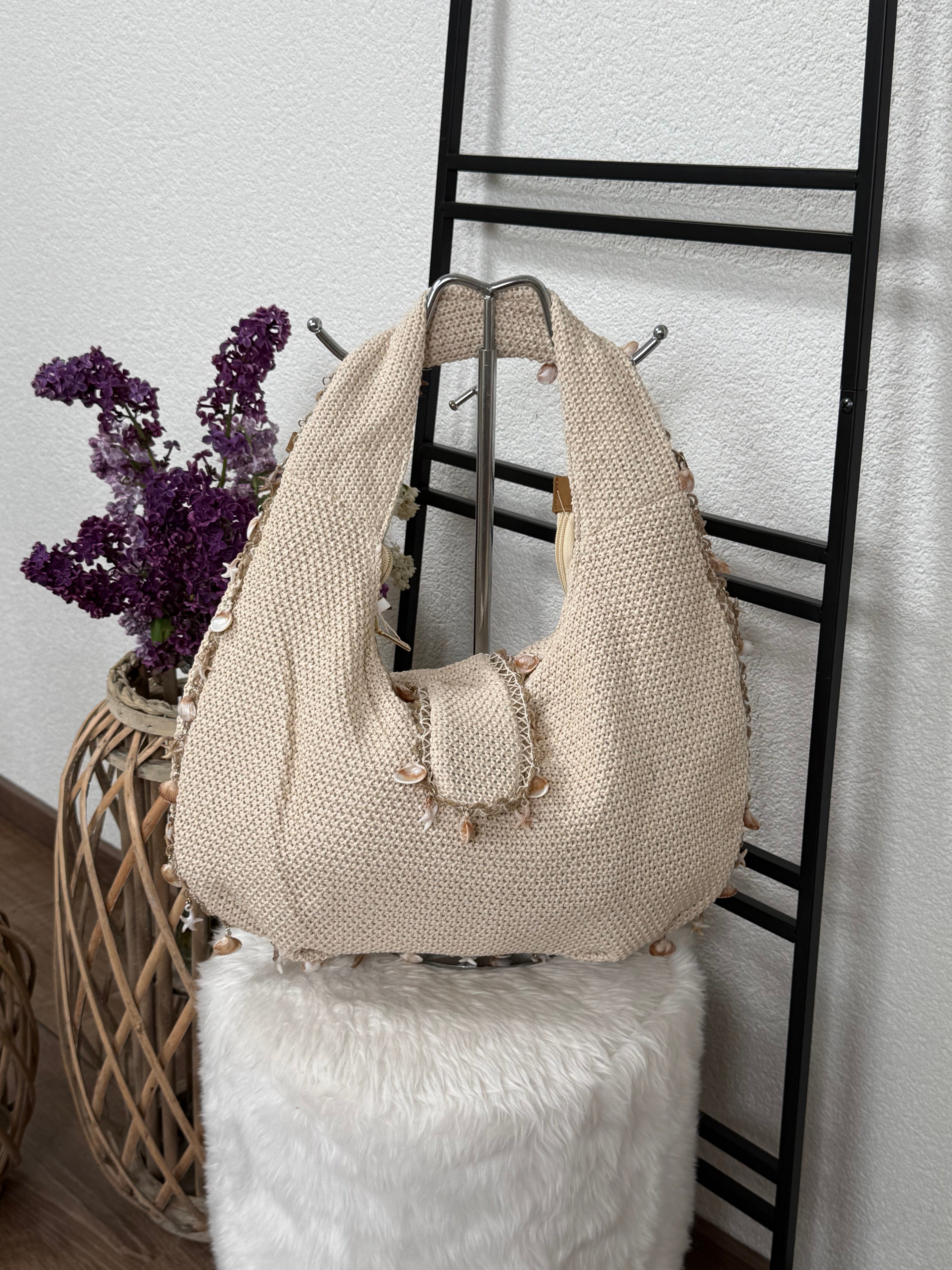 Muschel - Schulter - Tasche „Boho“ in hellbeige