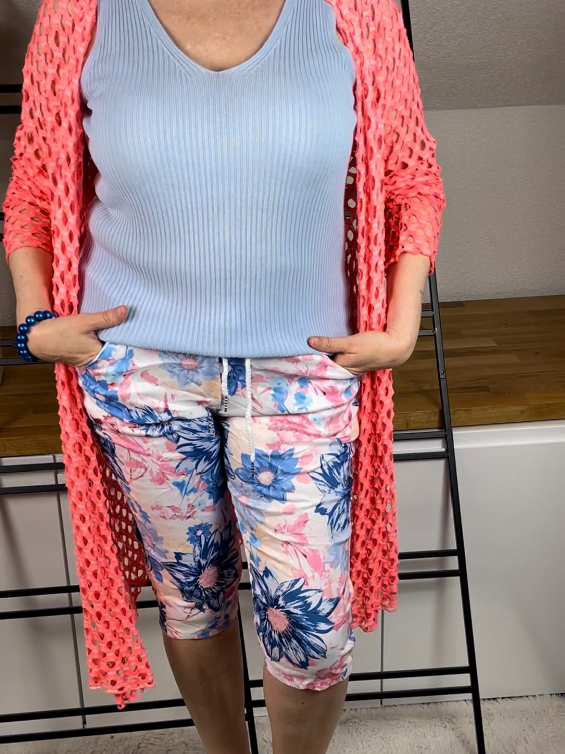 !!!!KEINE RETOURE MÖGLICH!!!! 
3/4 Jogpant „Fleur“ Einheitsgrösse Gr. 36 - 42