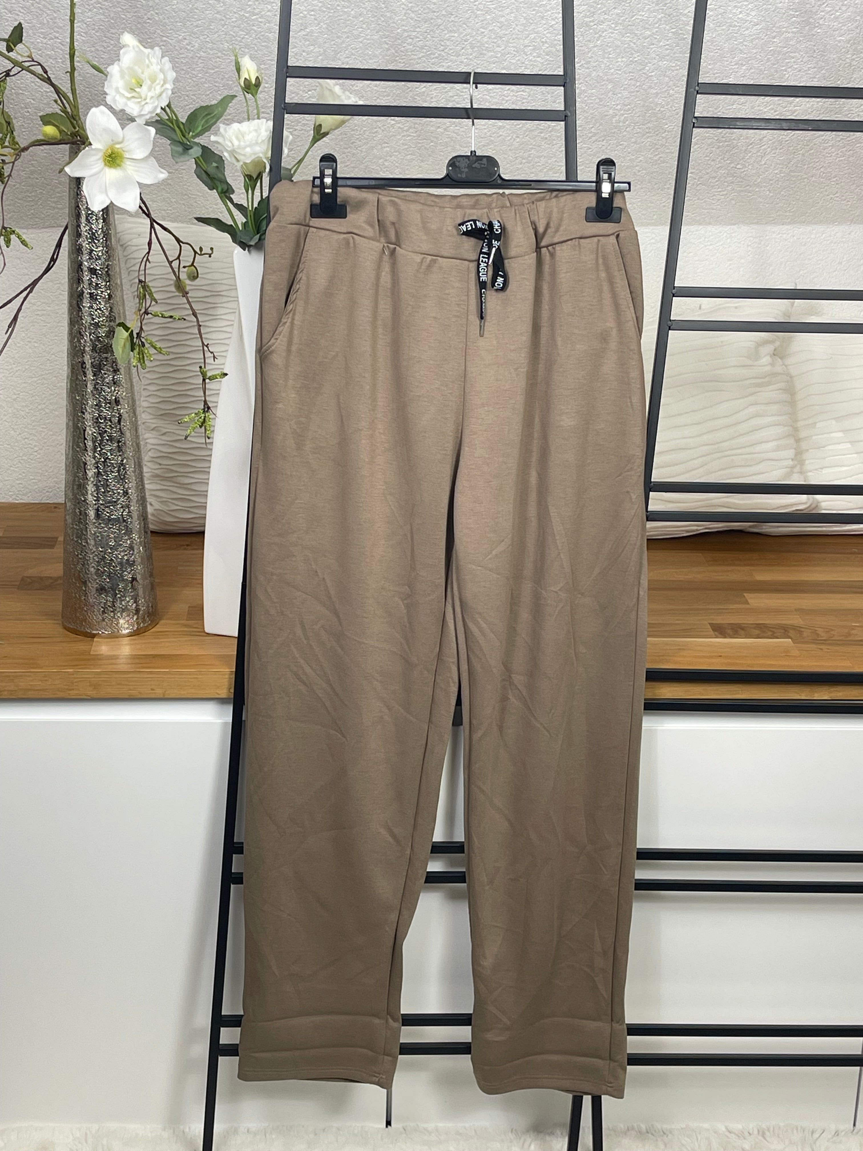 Damen Jogpant „Fluffi“ Einheitsgrösse Gr. 42 - 50 in 4 Farben