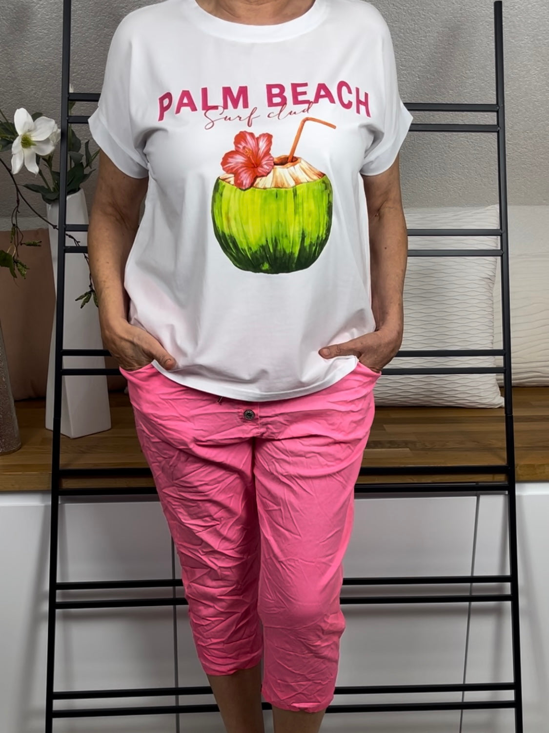 !!!!KEINE RETOURE MÖGLICH!!!! Damen T - Shirt „Aloha Beaches“ Einheitsgrösse Gr. 40 - 44/46