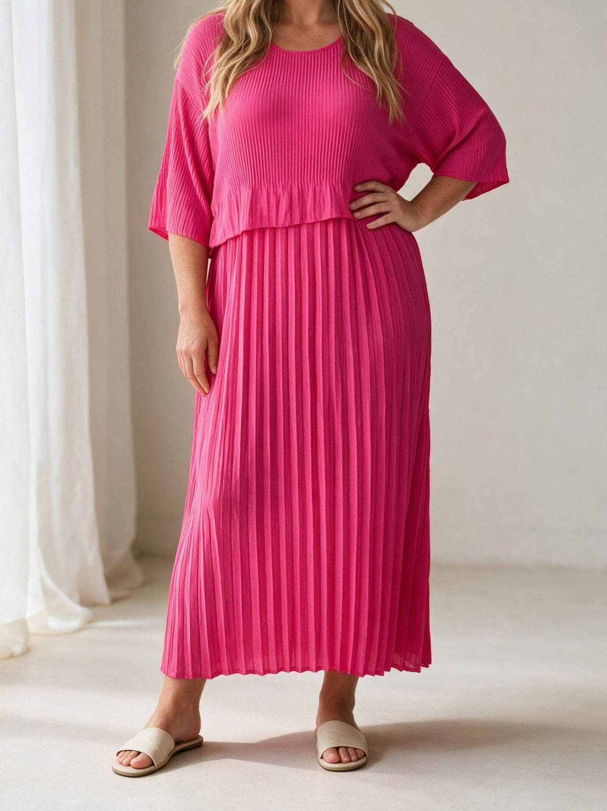 Tolles „Plissee“ Maxi Kleid Einheitsgröße Gr. 44 - 50 in 3 Farben