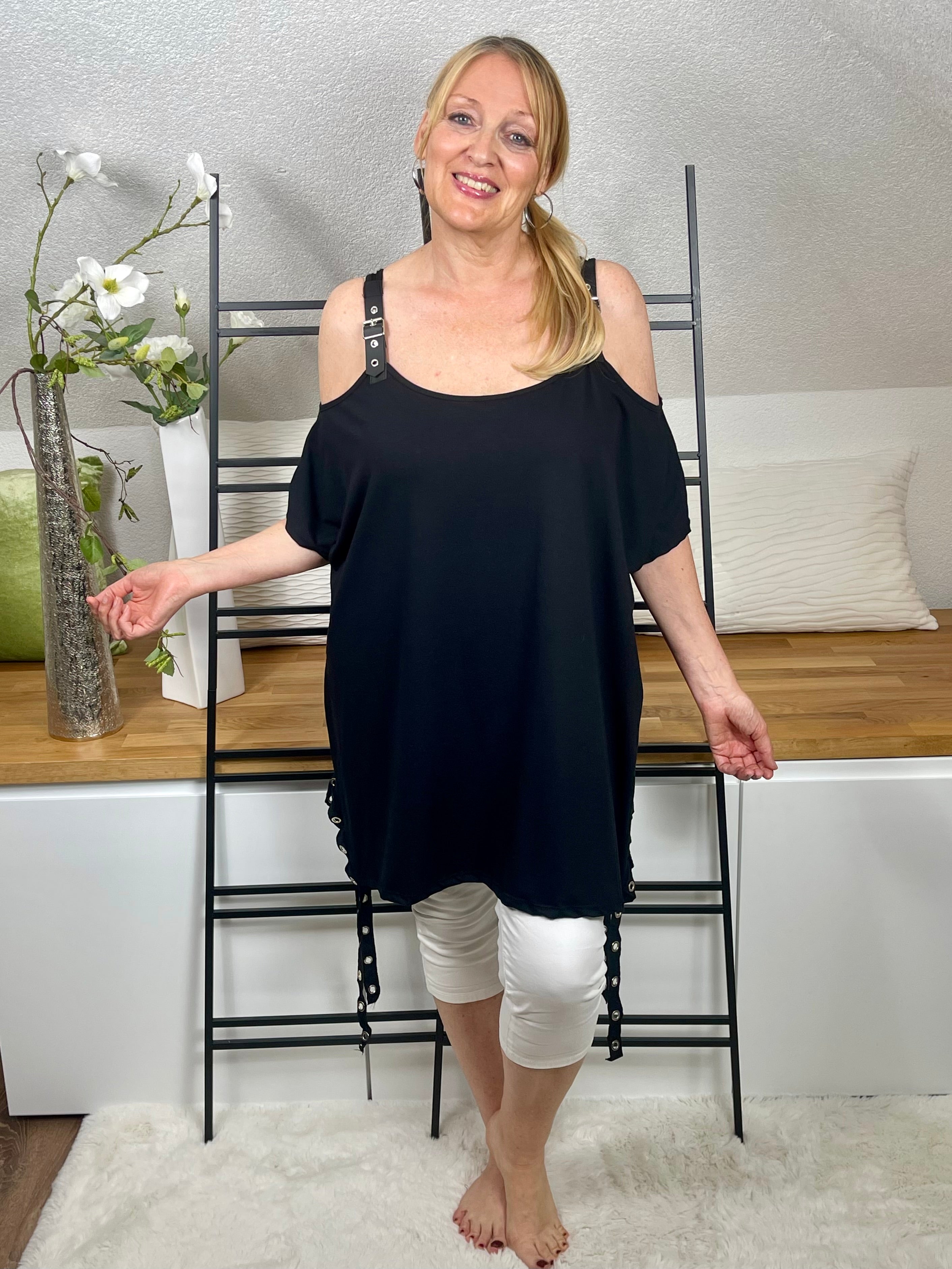 !!!!KEINE RETOURE MÖGLICH!!!! Damen Tunika- Shirt mit edlen Trägern Einheitsgrösse Gr. 40 - 46 in 4 Farben