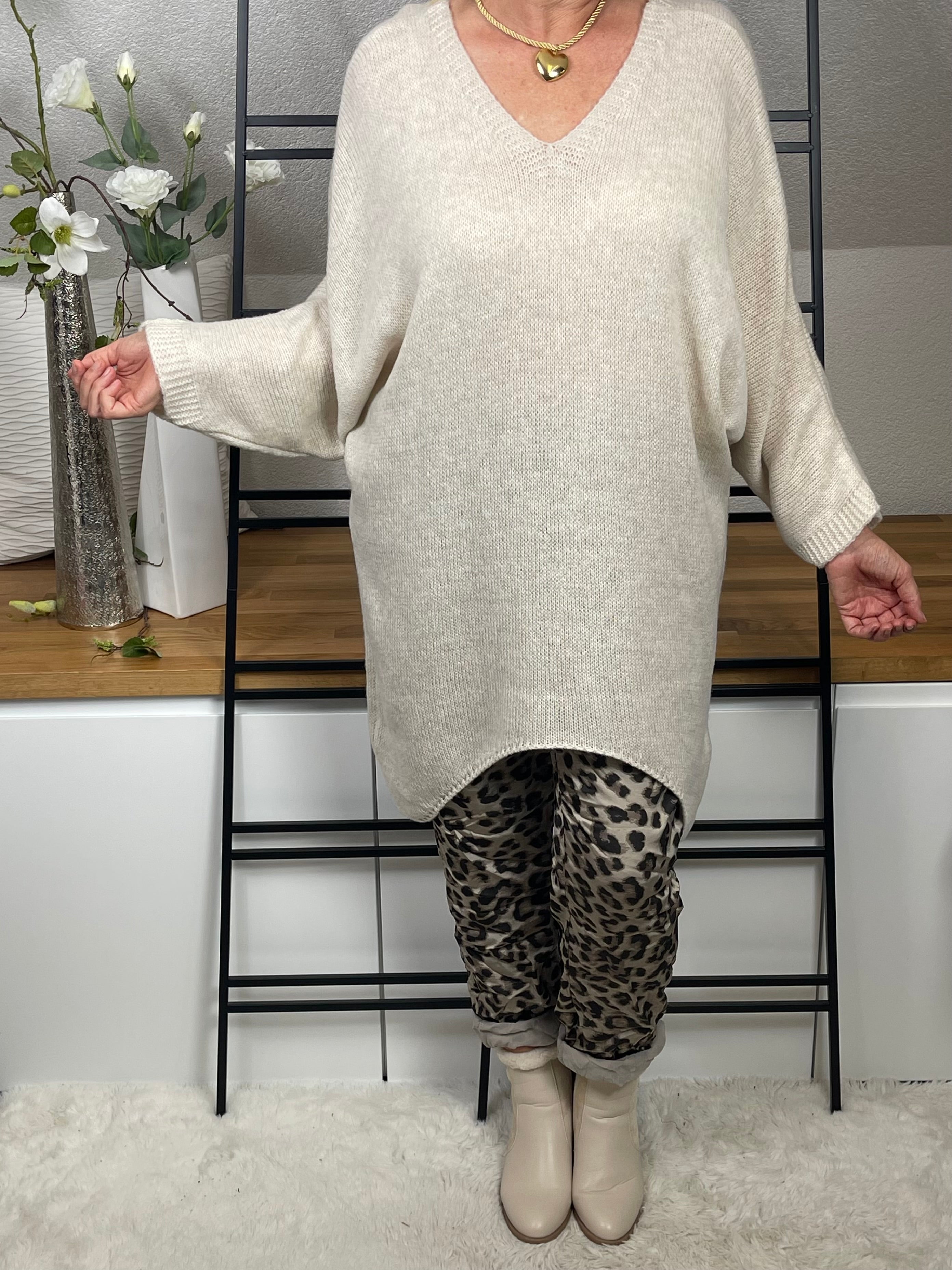 Damen Feinstrick Pullover - Kleid Einheitsgrösse Gr. 38 - 44 in beige