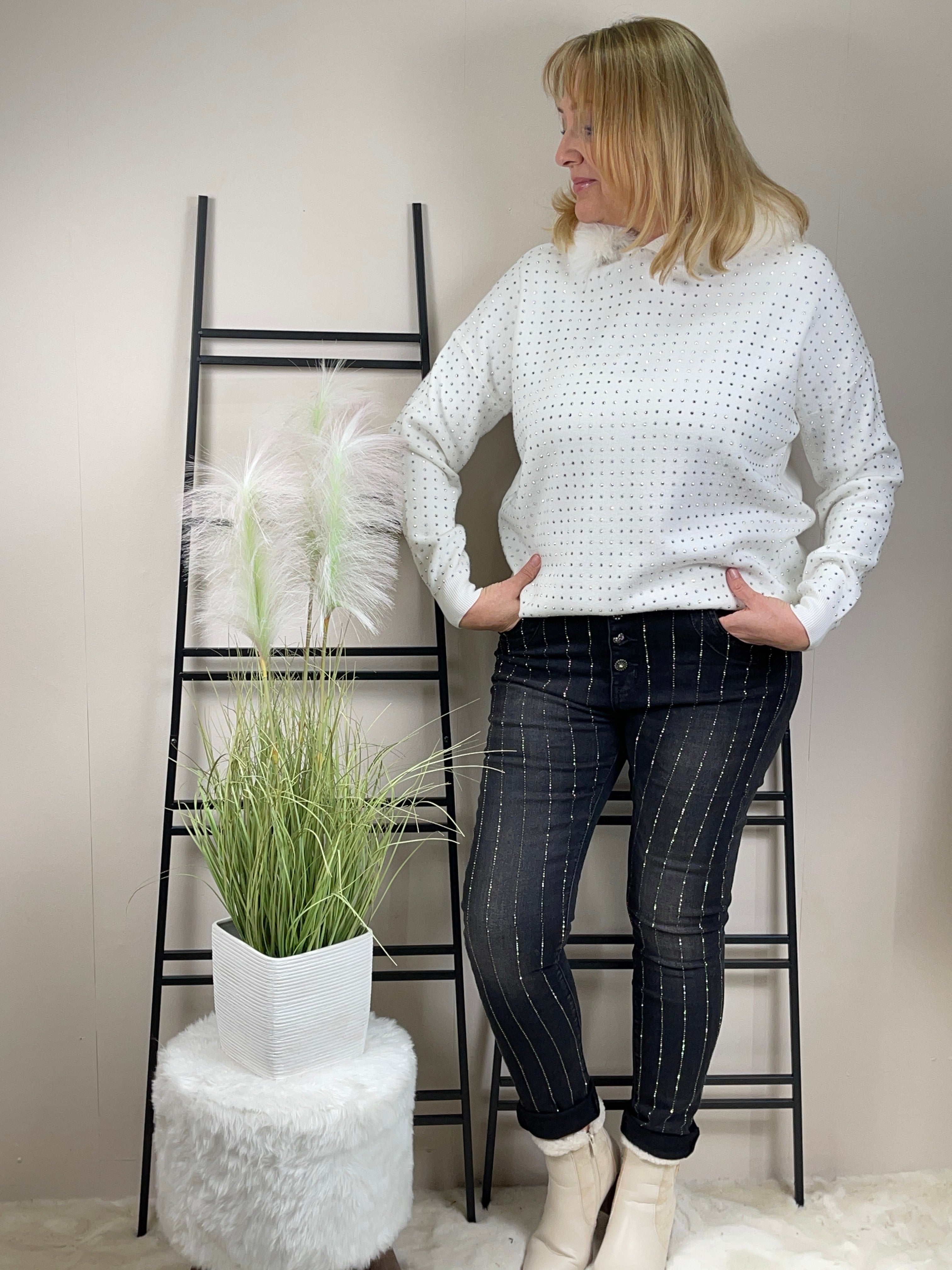 !!!!KEINE RETOURE MÖGLICH!!!! 
Jeans „Wow“ Gr. 36 - 42