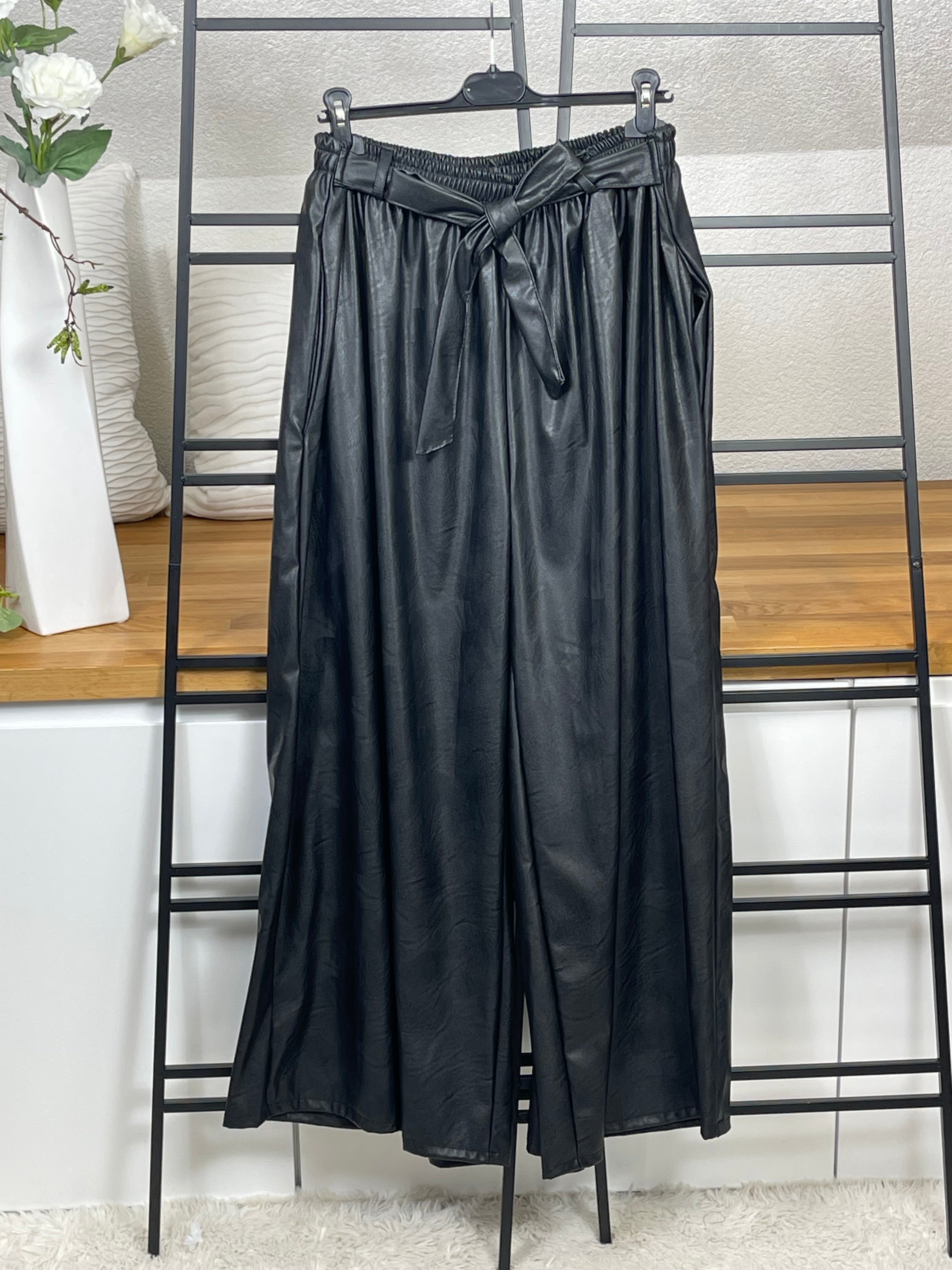 Elegante Damen Jogpant mit Gürtel „Kunstleder“ Gr. 44 -52 in 4 Farben