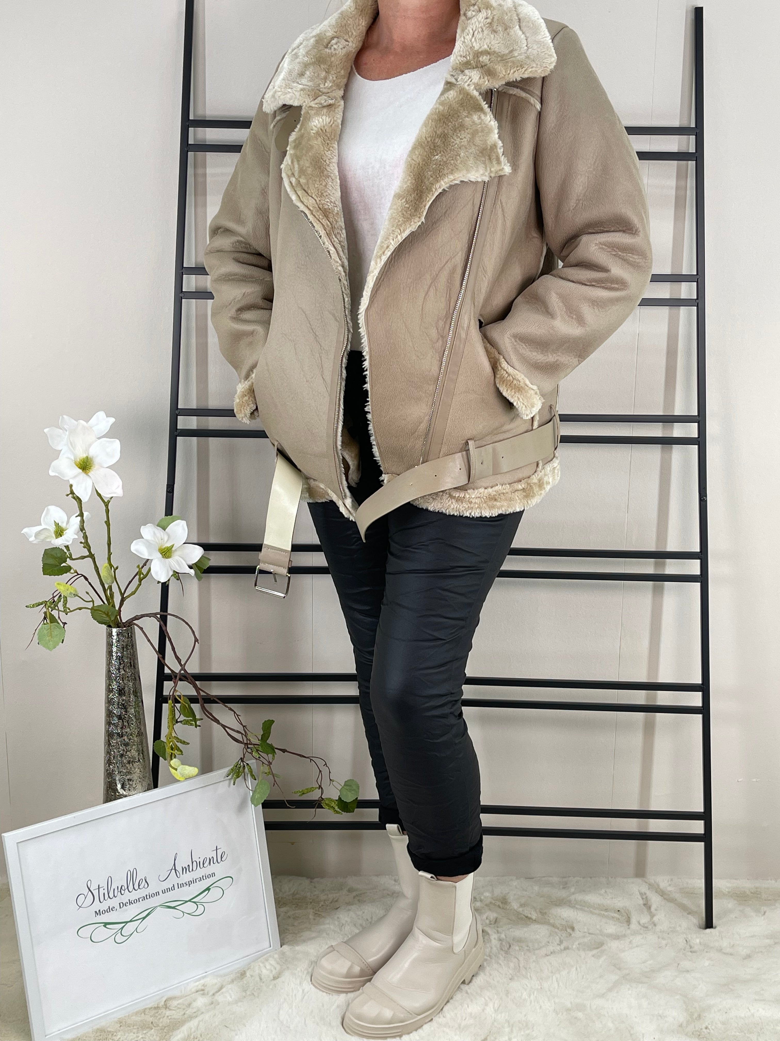 Jacke „Warmup“ Gr. 36 - 40/42