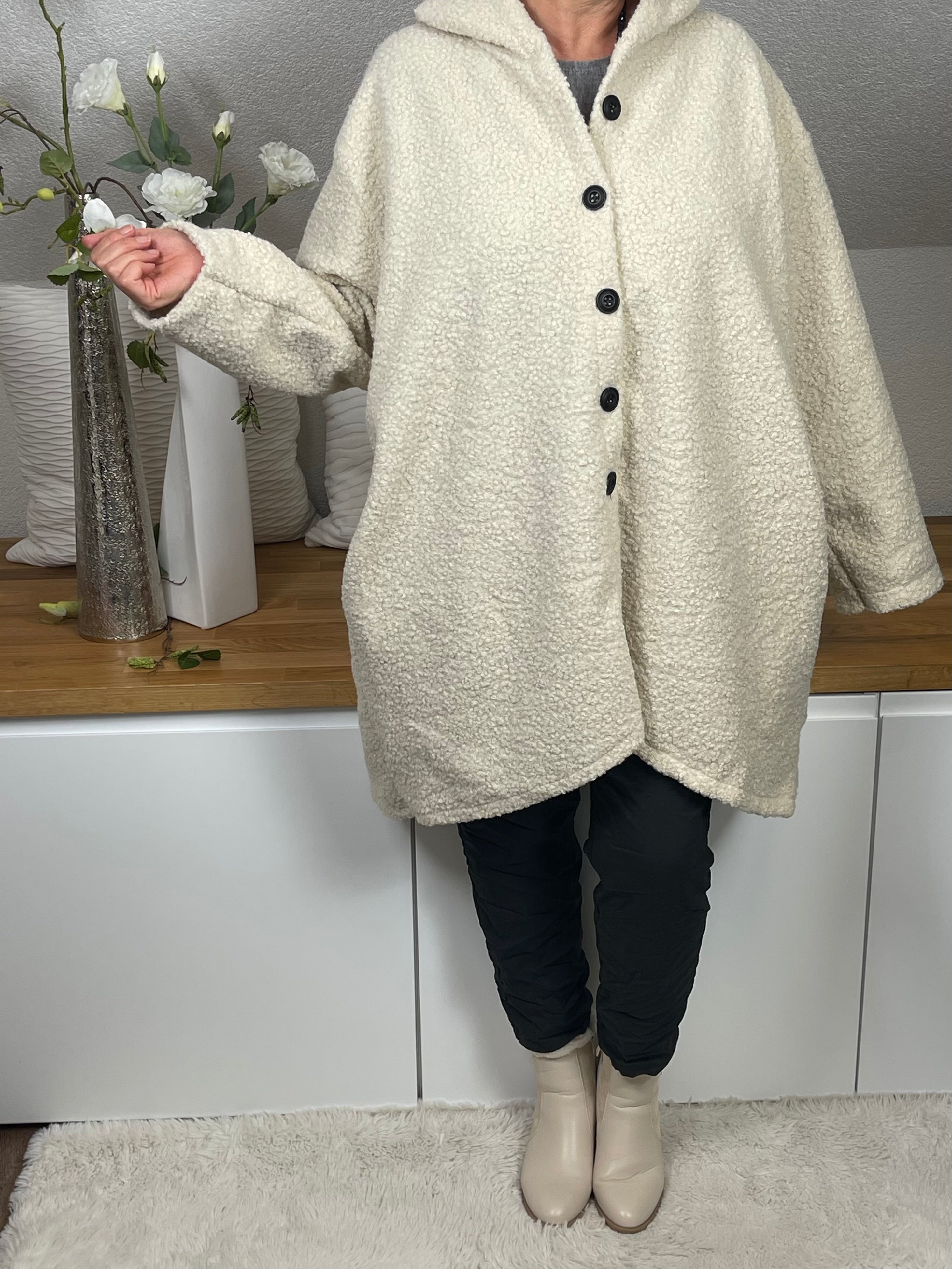 Damen „Boucle“ Kurz - Mantel mit Kapuze Einheitsgröße Gr. 42 - 48 in wollweiß