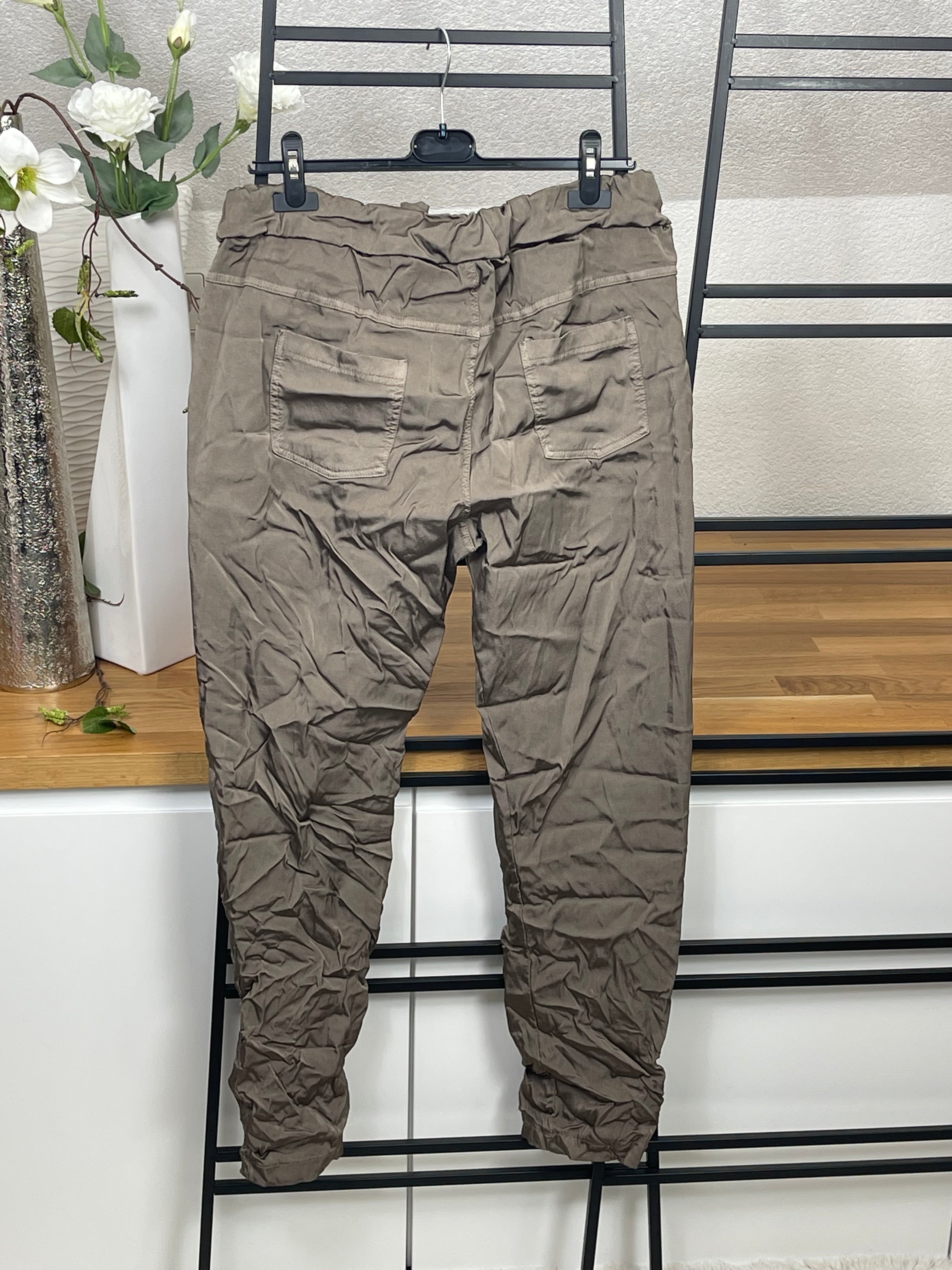 Damen - Jogpant „Shiney“ Einheitsgrösse Gr. 42 - 48+ in 4 Farben