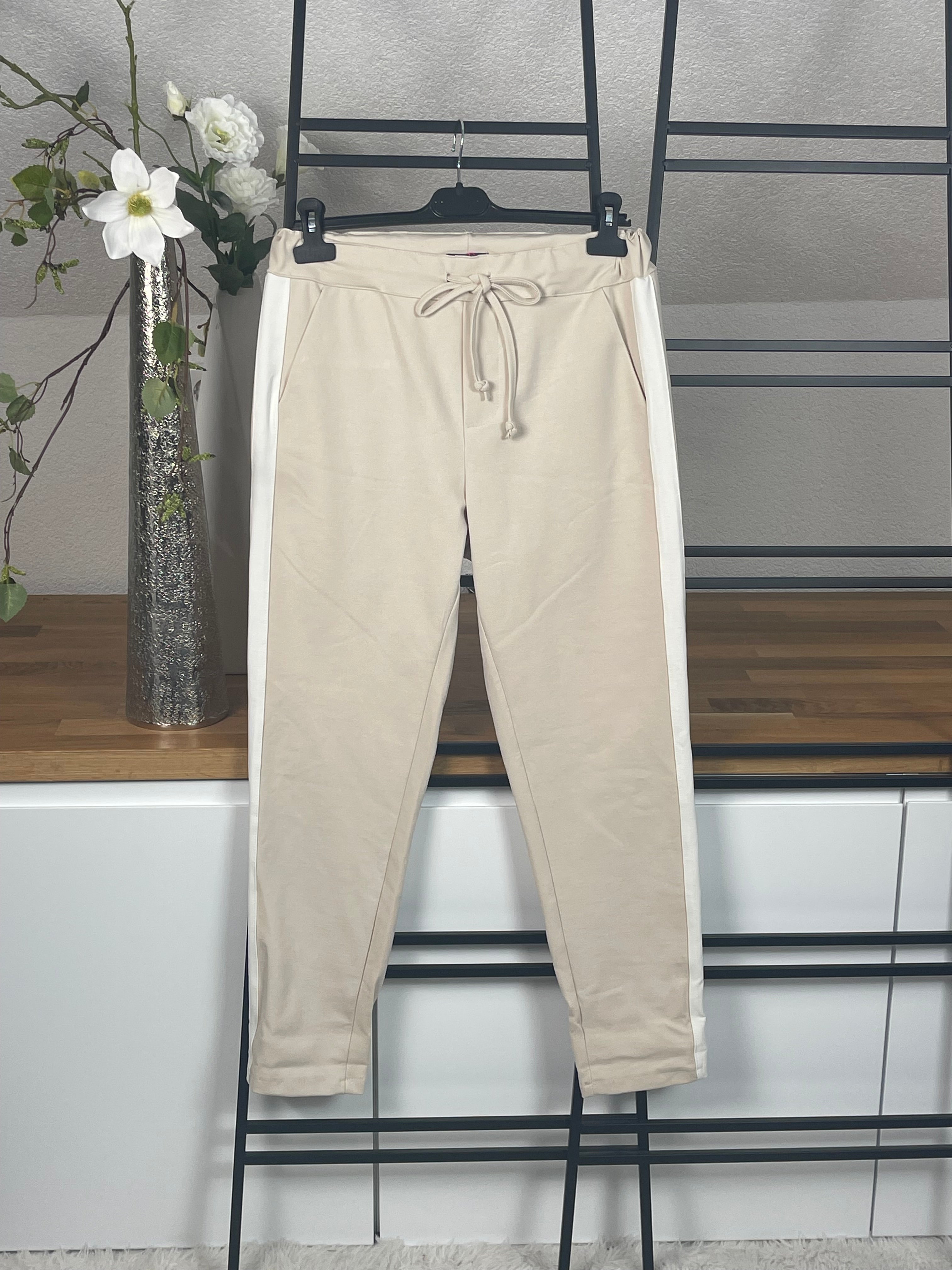 Damen - Jogpant - passend zum Hosenanzug „Tessa“ Grösse in hellbeige