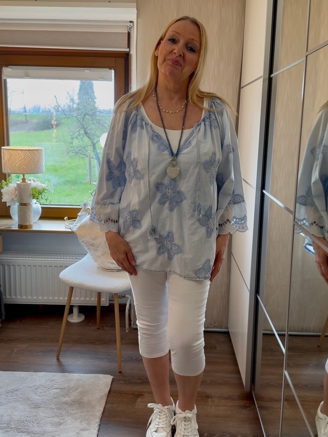 Tunika „Flower“ Einheitsgröße Gr. 38 - 44 in jeansblau