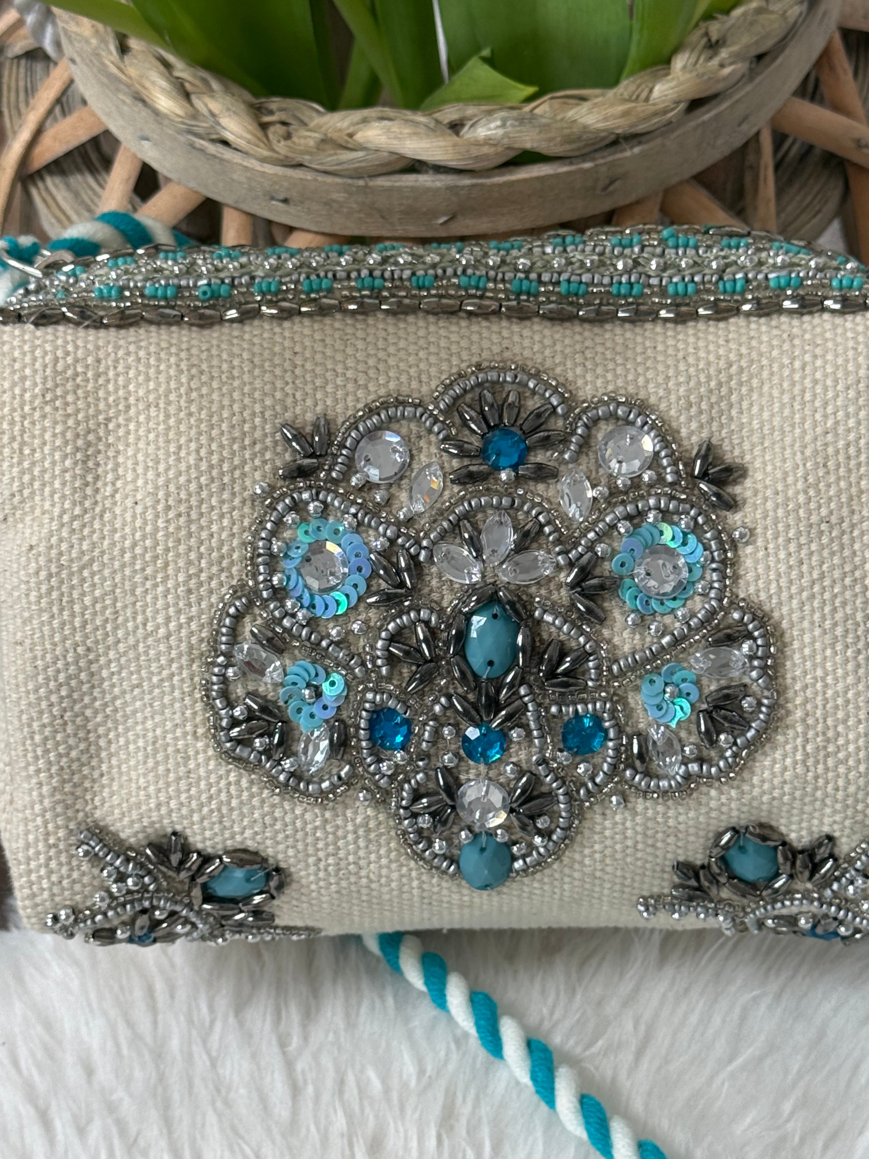 Handgefertigte „Boho“ Schulter - Tasche in 2 Farben