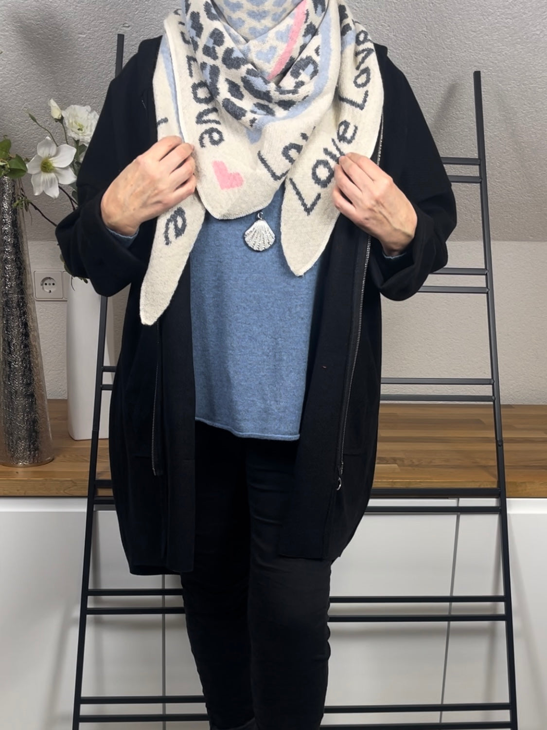 !!!!KEINE RETOURE MÖGLICH!!!! 
Damen - Rollkragenpullover „Warmup“ Einheitsgrösse