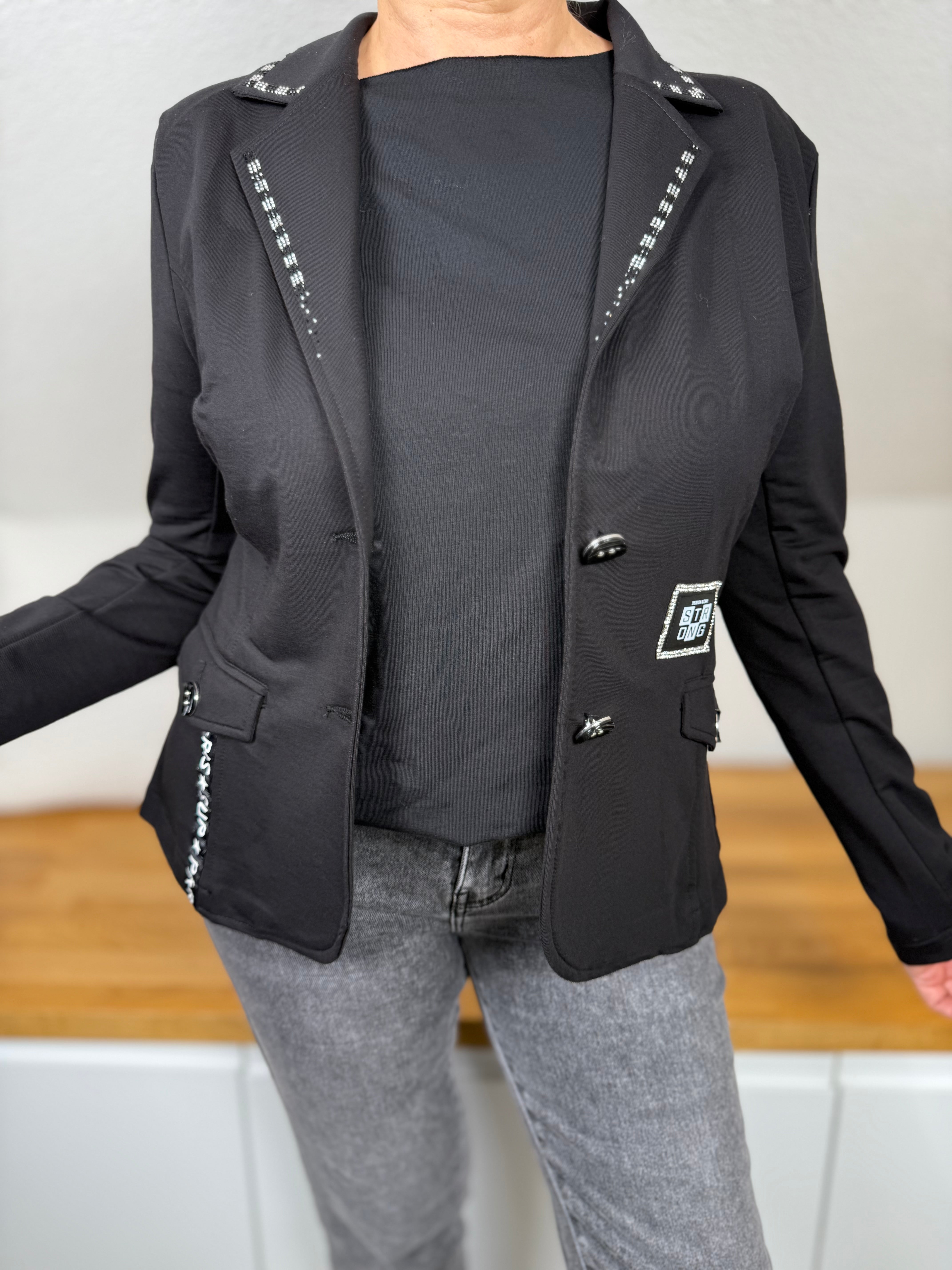 Blazer „Totenkopf“ von „EU-Queen“ Gr. 36 bis 42