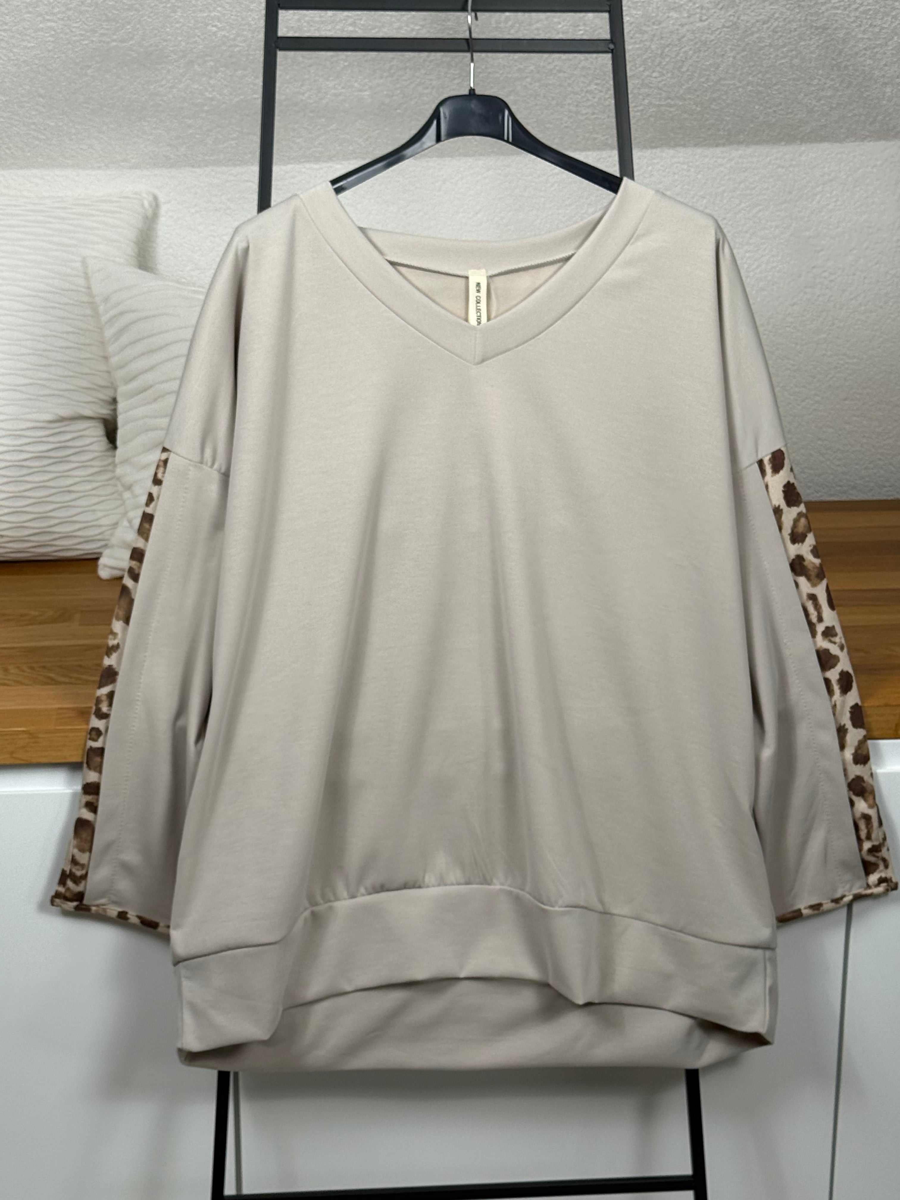 V - Pullover „Fluffi“ mit Animalprint Einheitsgröße Gr. 44 - 52 in 5 Farben