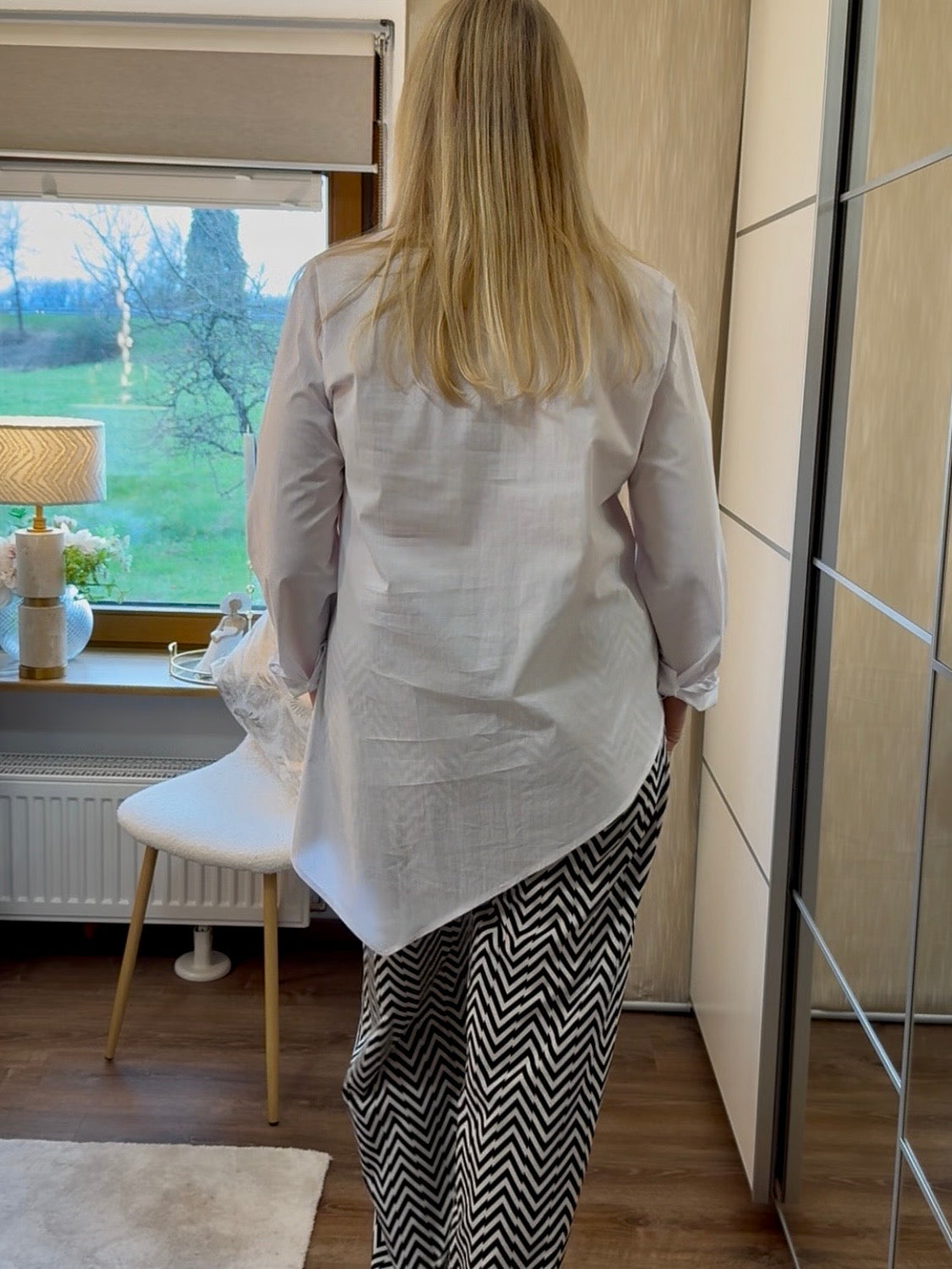 Asymetrische Bluse „Esvivid“ Einheitsgröße in weiß