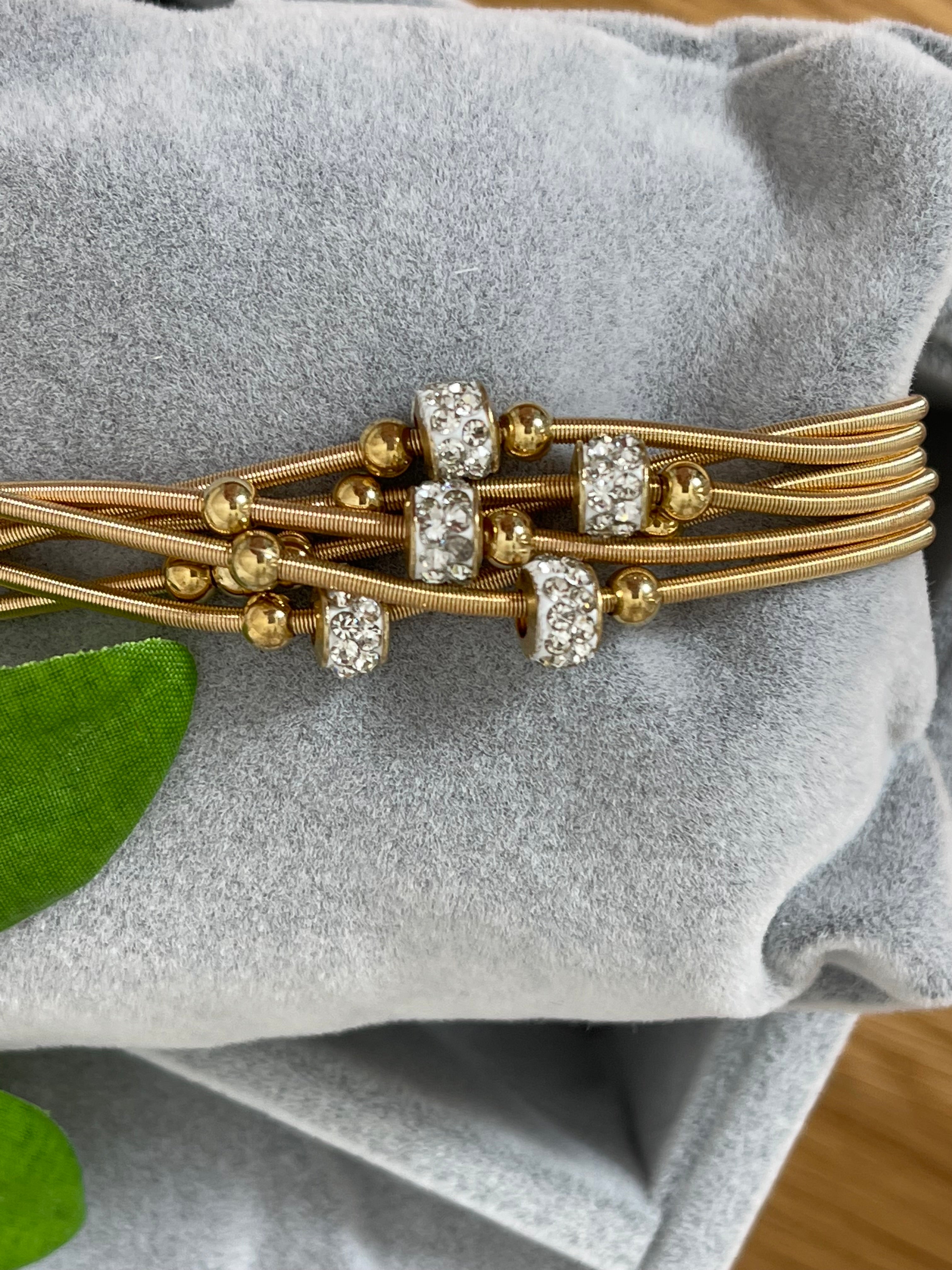 Elegantes Damen - Armband mit Magnetverschluss Edelstahl in 3 Farben