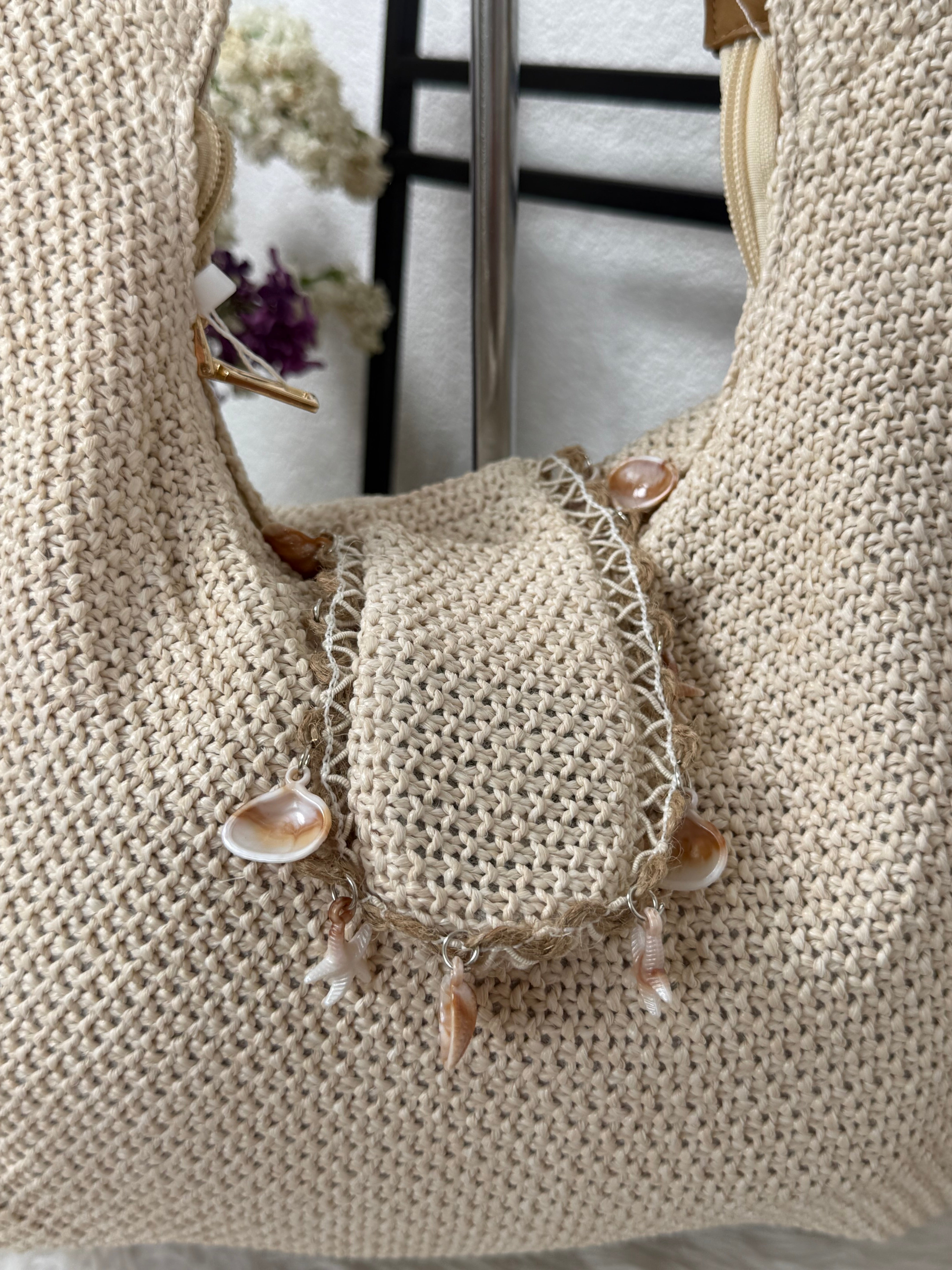 Muschel - Schulter - Tasche „Boho“ in hellbeige