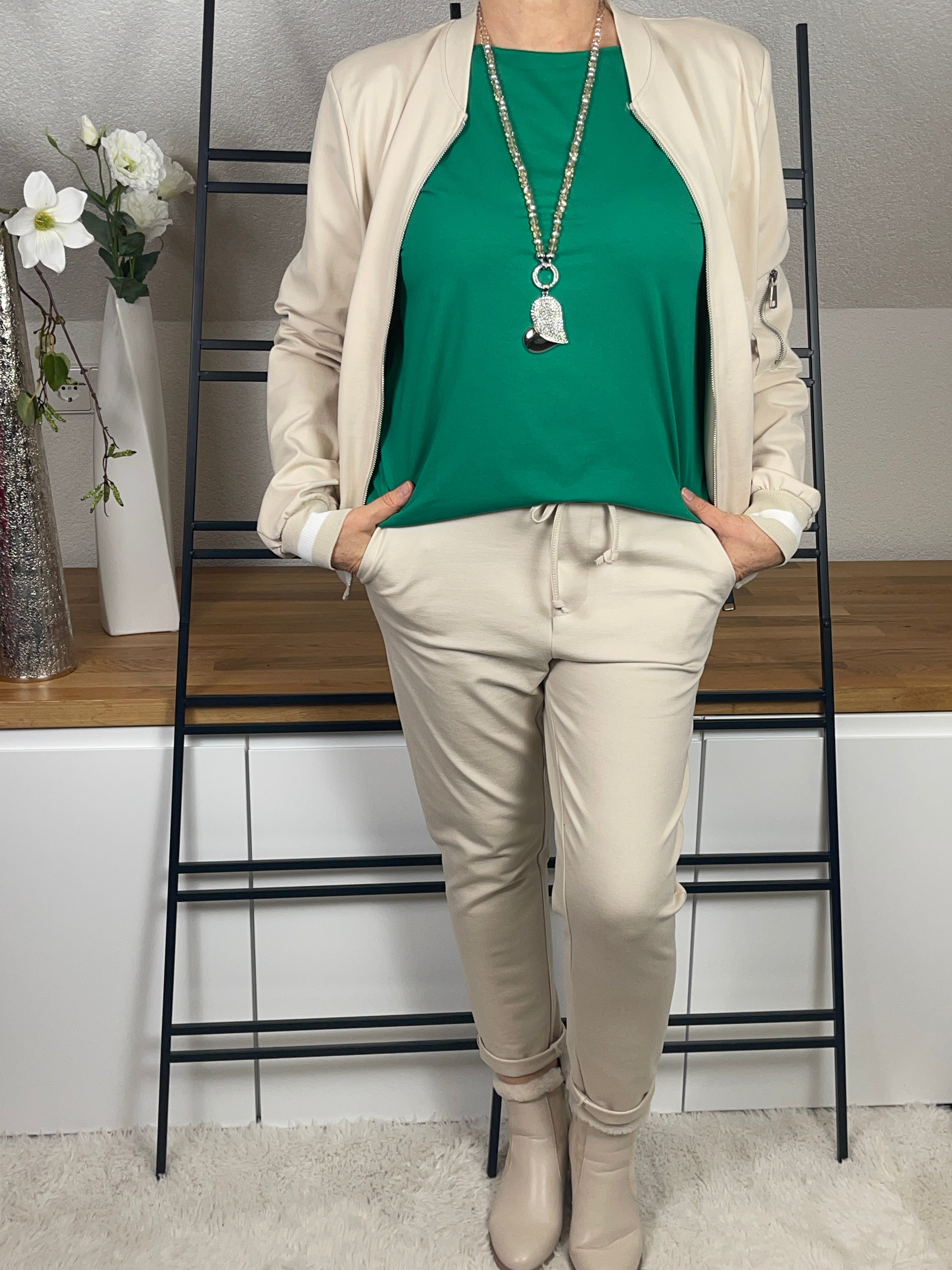 Damen - Jogpant - passend zum Hosenanzug „Tessa“ Grösse in hellbeige