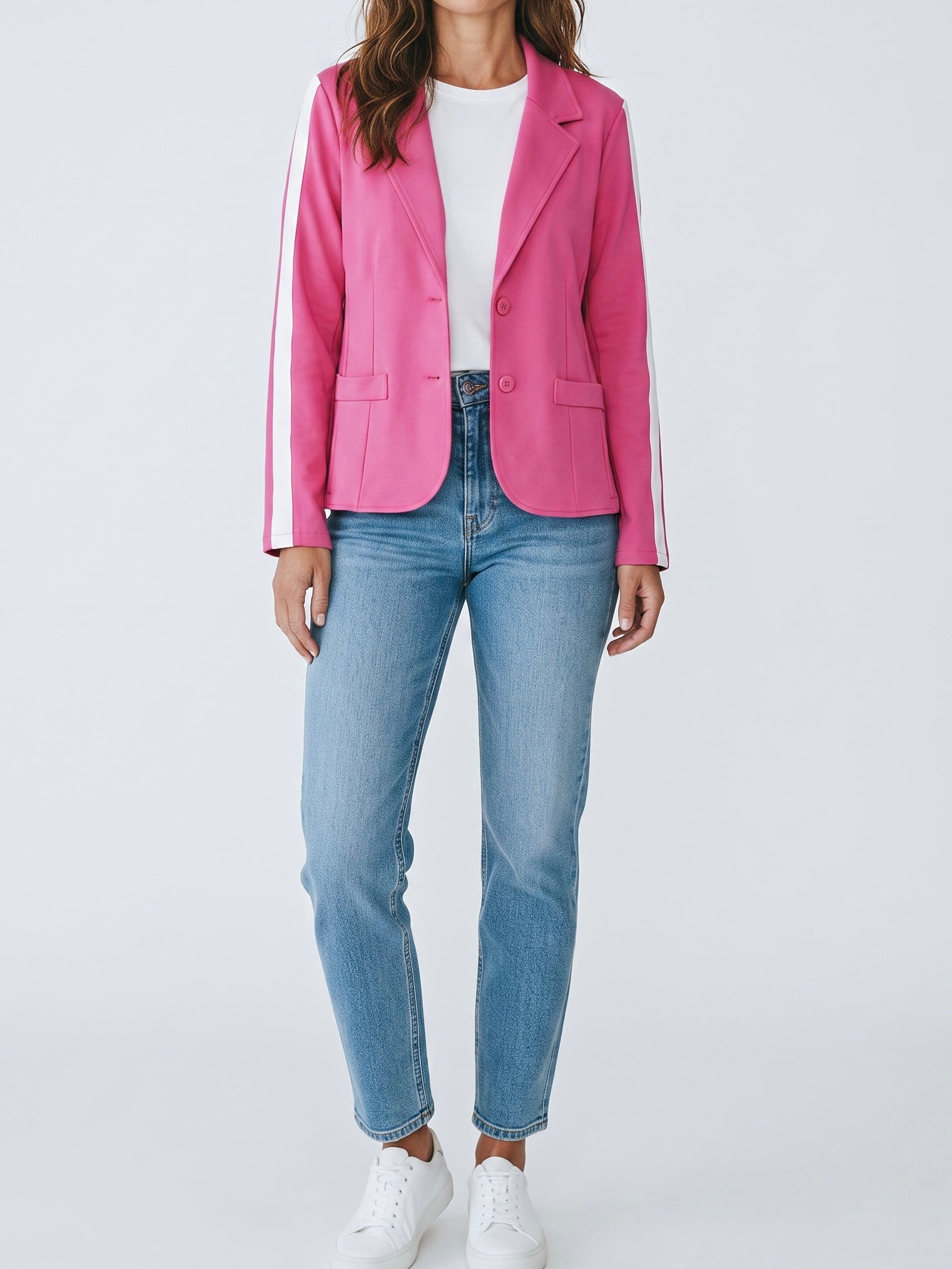 Blazer mit seitlichen weißen Streifen in pink