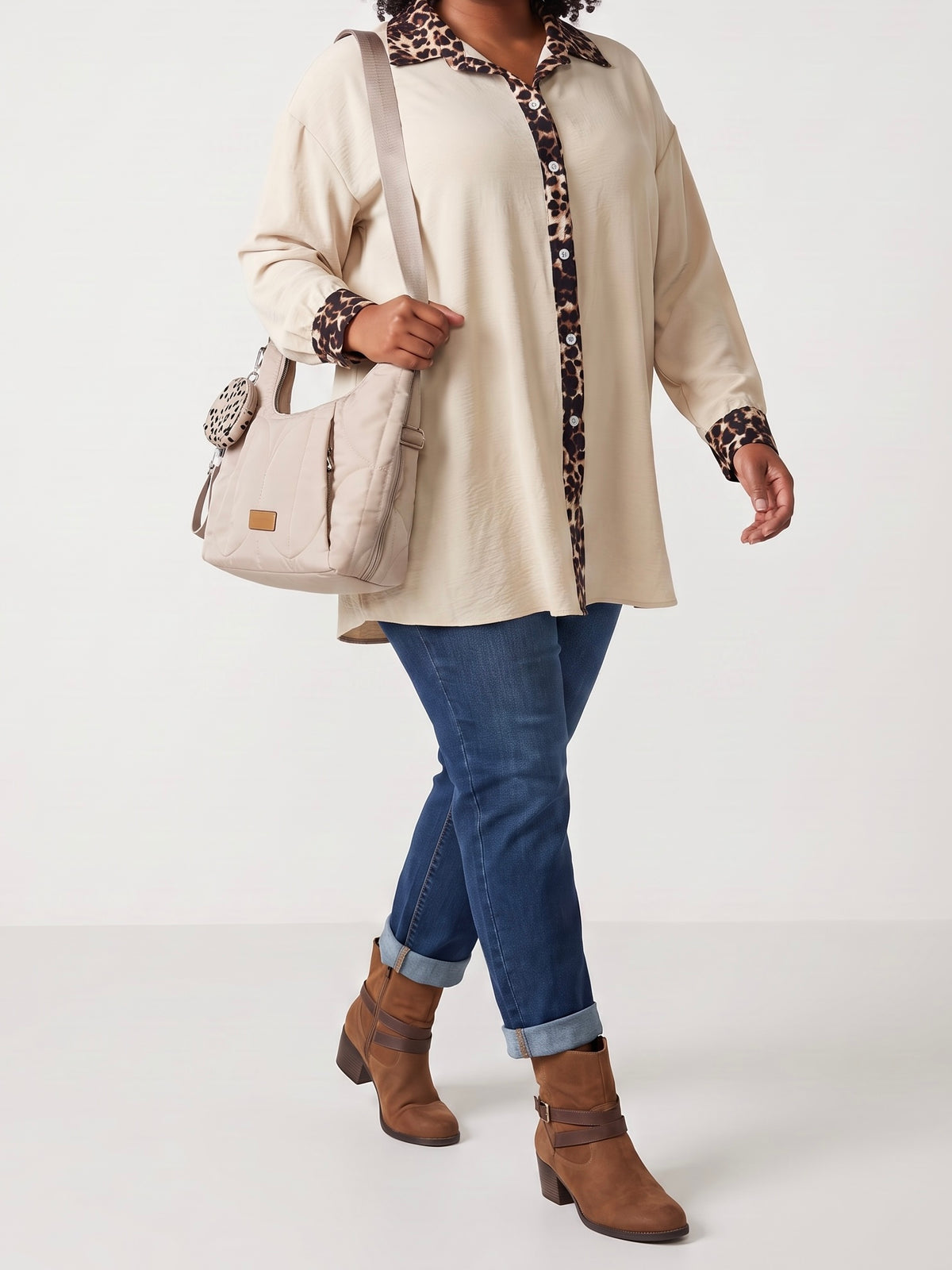 Edle Blusen - Jacke mit „Animal Print“ Details in 3 Farben