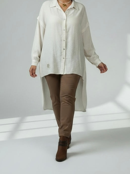 Raffinierte Longbluse in 2 Farben