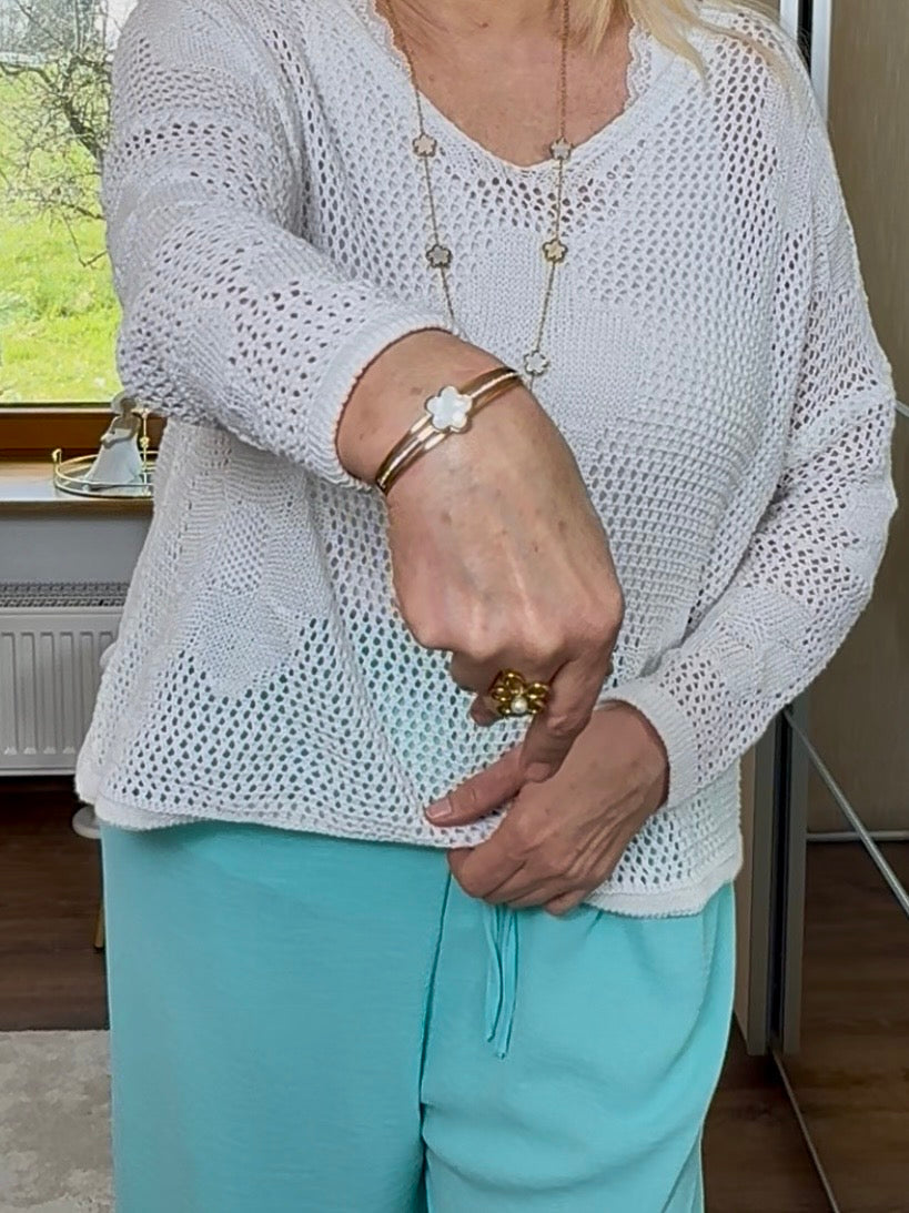 Armreif „Blüte“ mit Magnetverschluß in gold