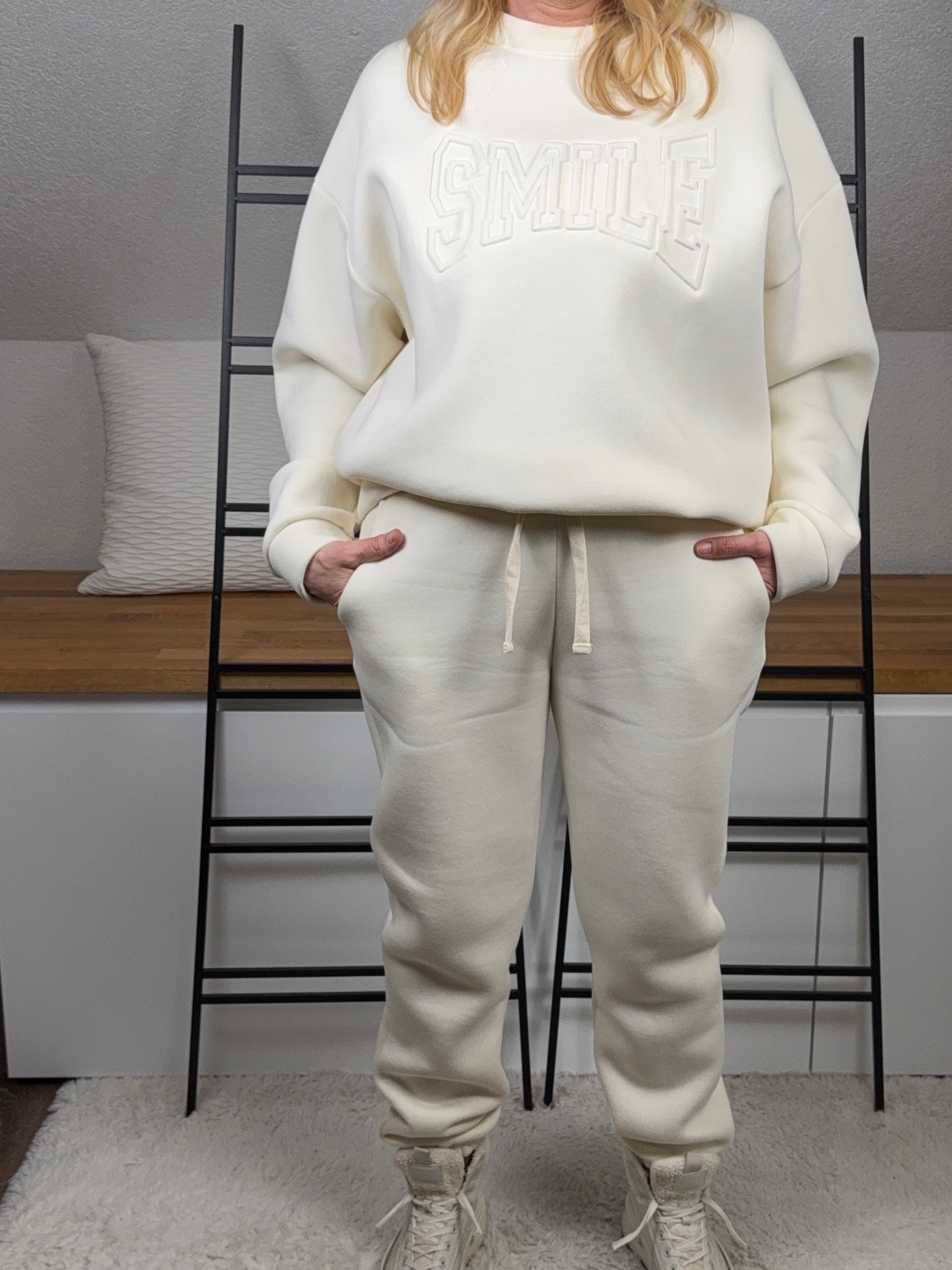 Hochwertiger Pullover „Smile“ in 3 Farben
