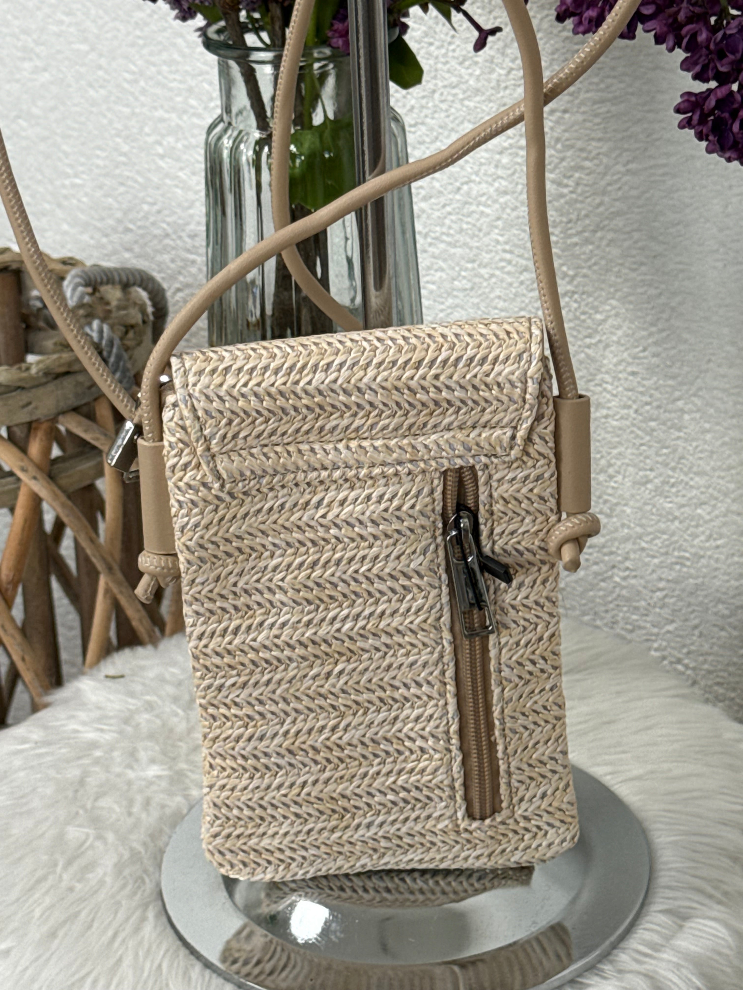 Kleine Schultertasche „Basti“ in 12 Varianten