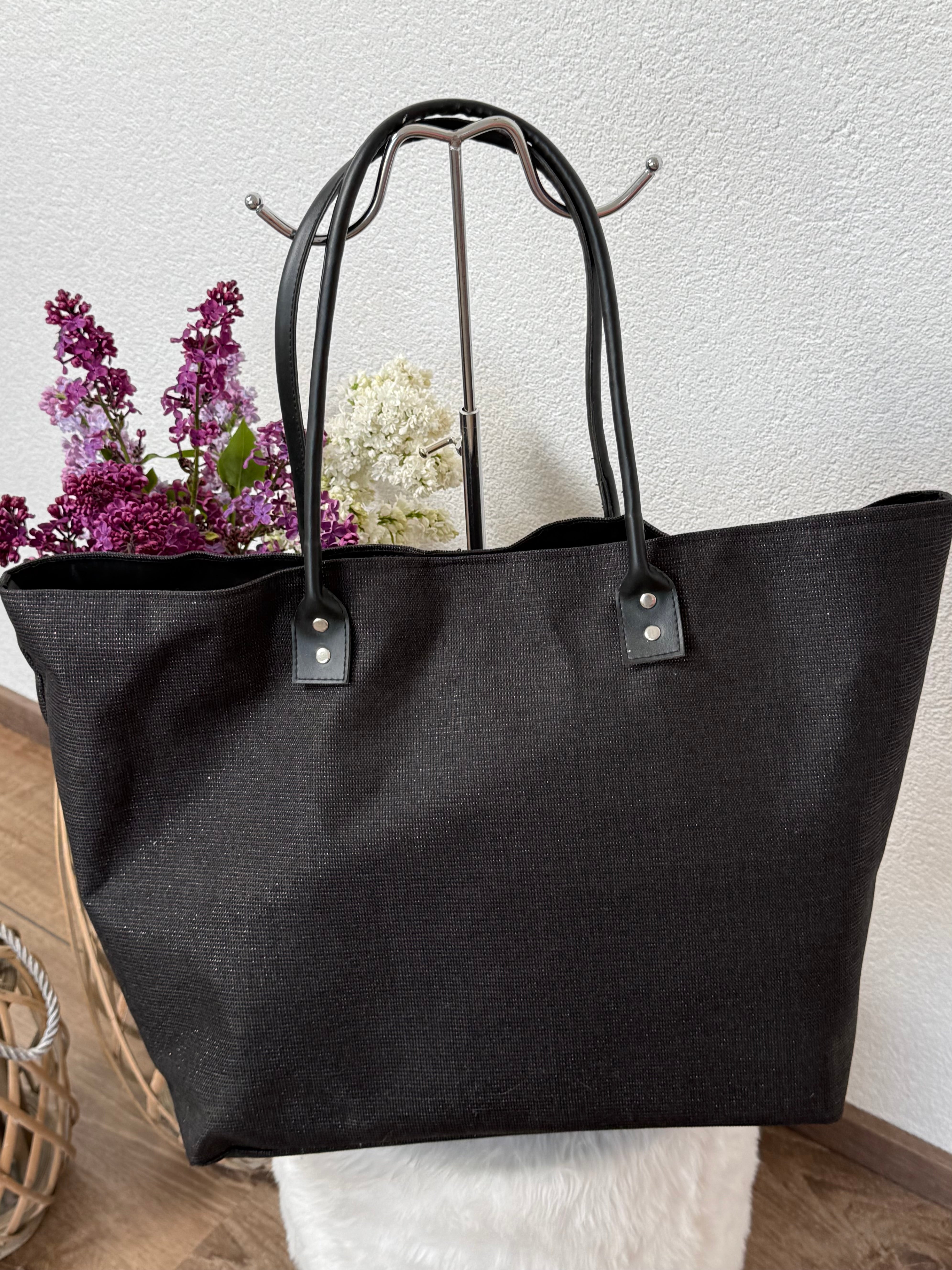 Große Tasche in schwarz mit dezentem Glitzer