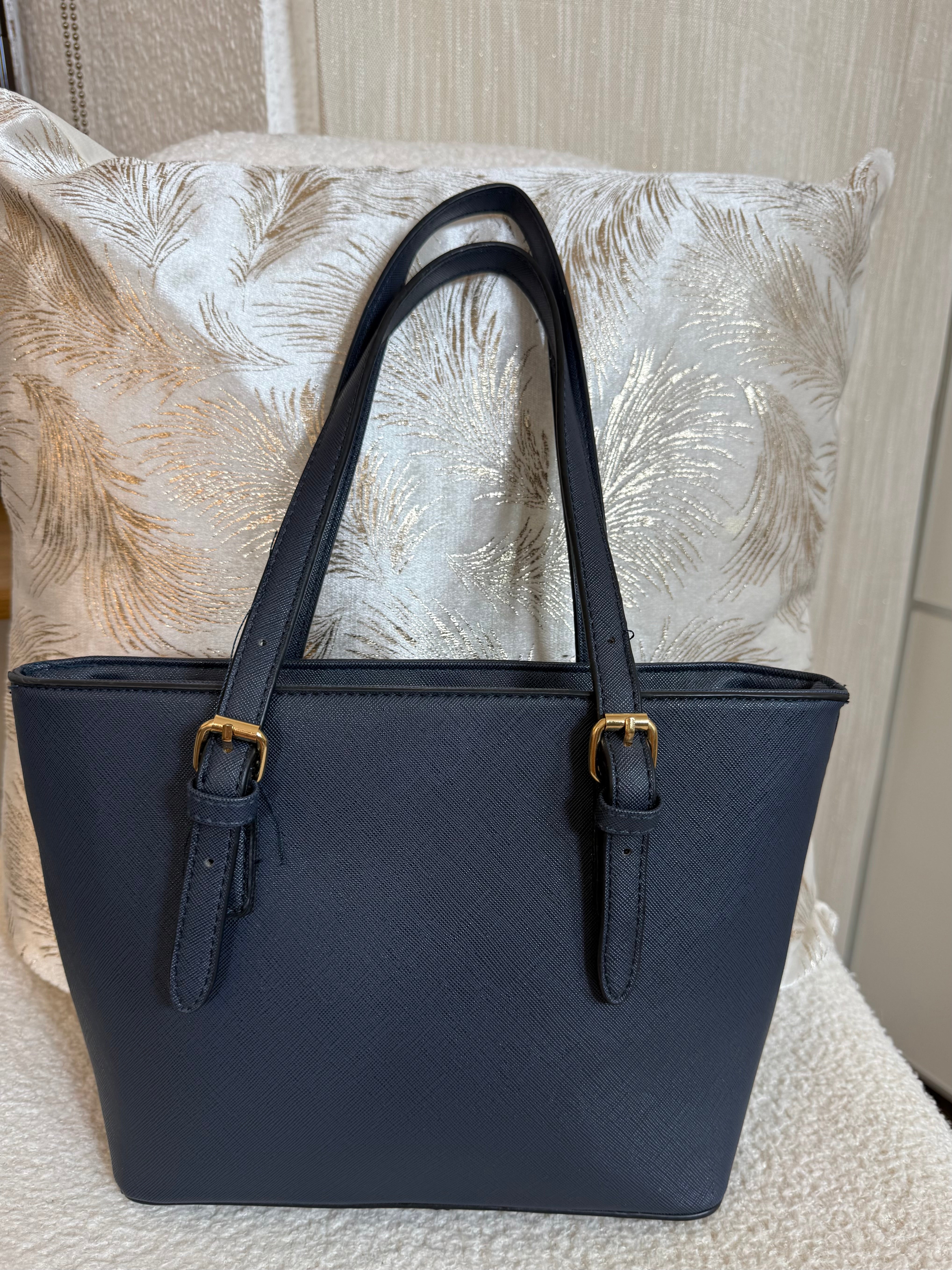 Kleine Schulter - Tasche in marineblau