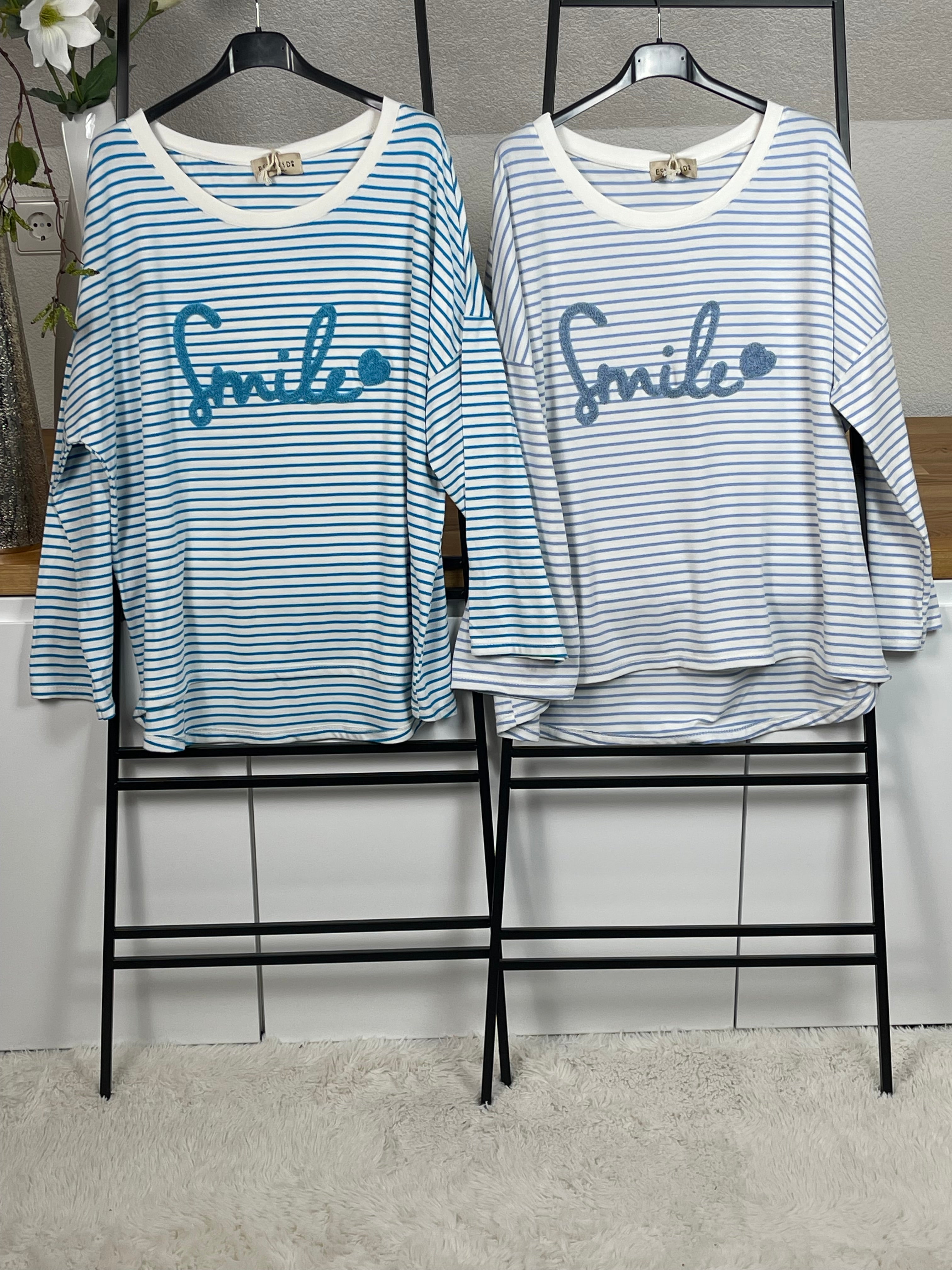 !!!!KEINE RETOURE MÖGLICH!!!! 
Pullover „Smile“ von „Esvivid“ Einheitsgrösse Gr. 36 - 42