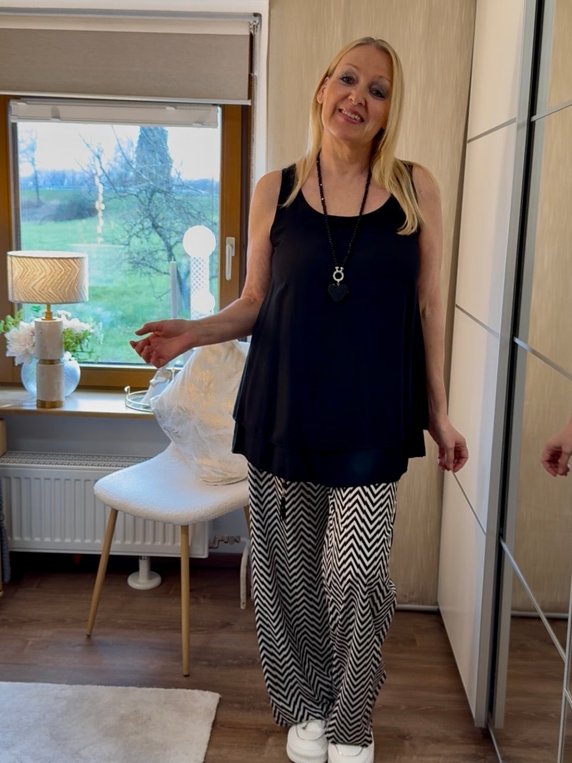 Lagen - Blusen - Top Gr. 38 - 46 in 3 Farben