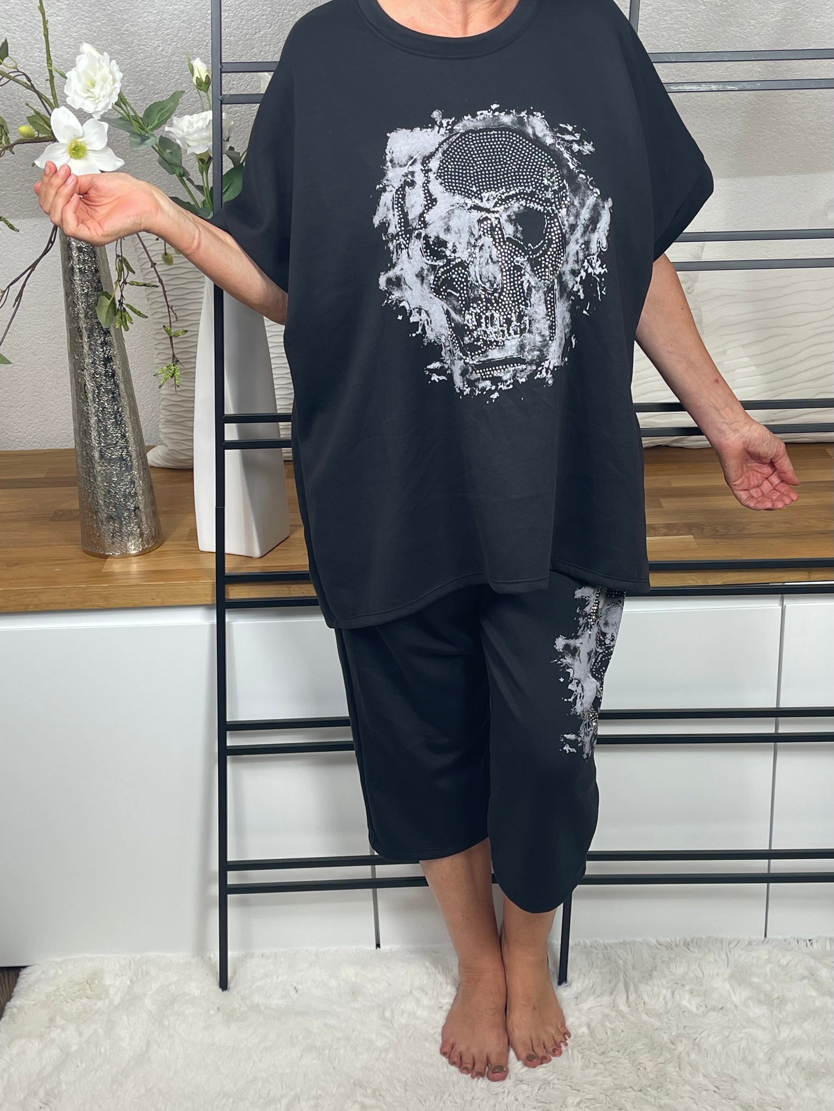 Damen 3/4 Jogpant „Fluffi Skull“ Einheitsgrösse Gr. 42/44 - 52 in 6 Farben