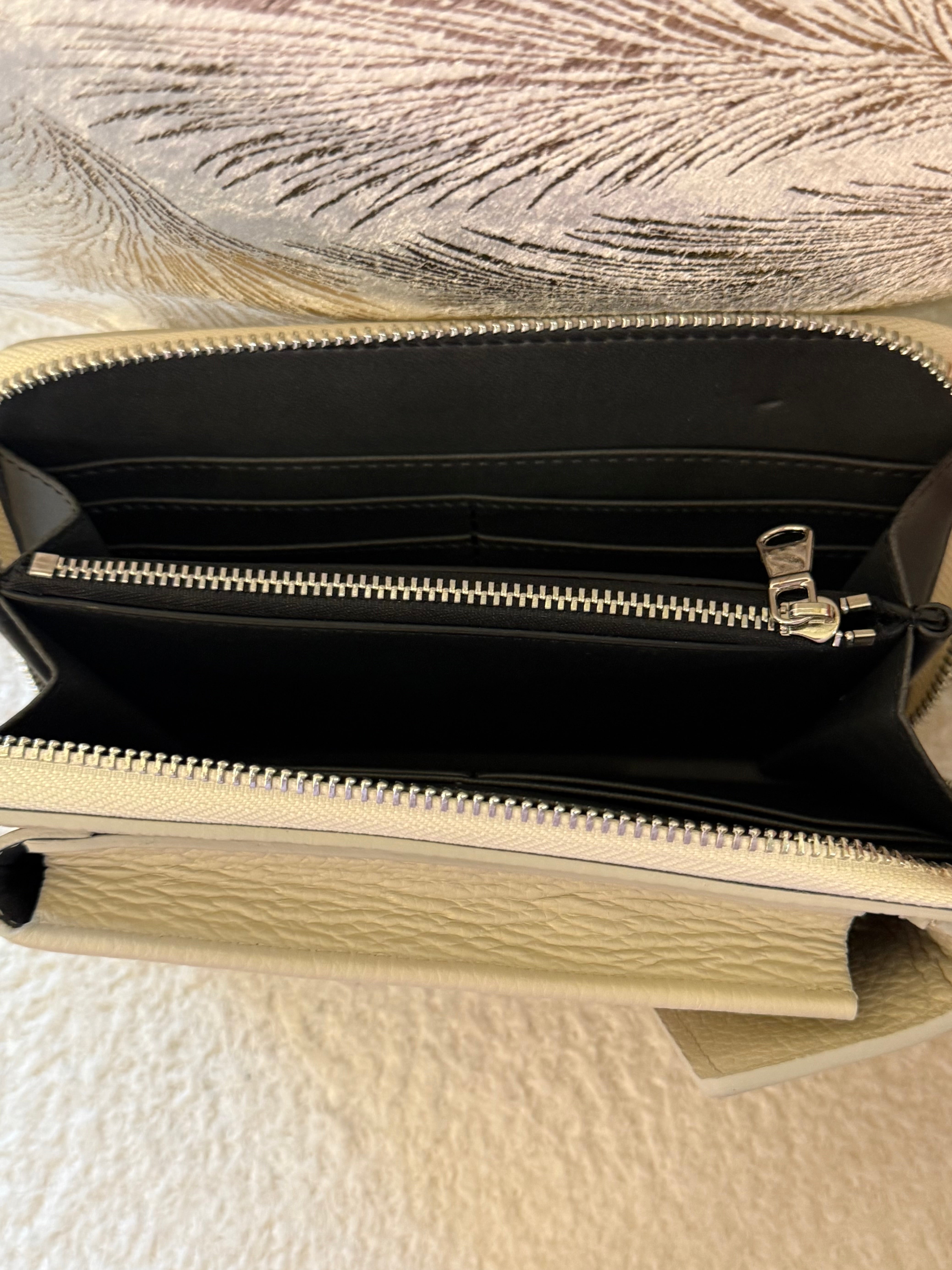 Hochwertige kleine Schulter - Tasche aus „Echtleder“ in 3 Farben