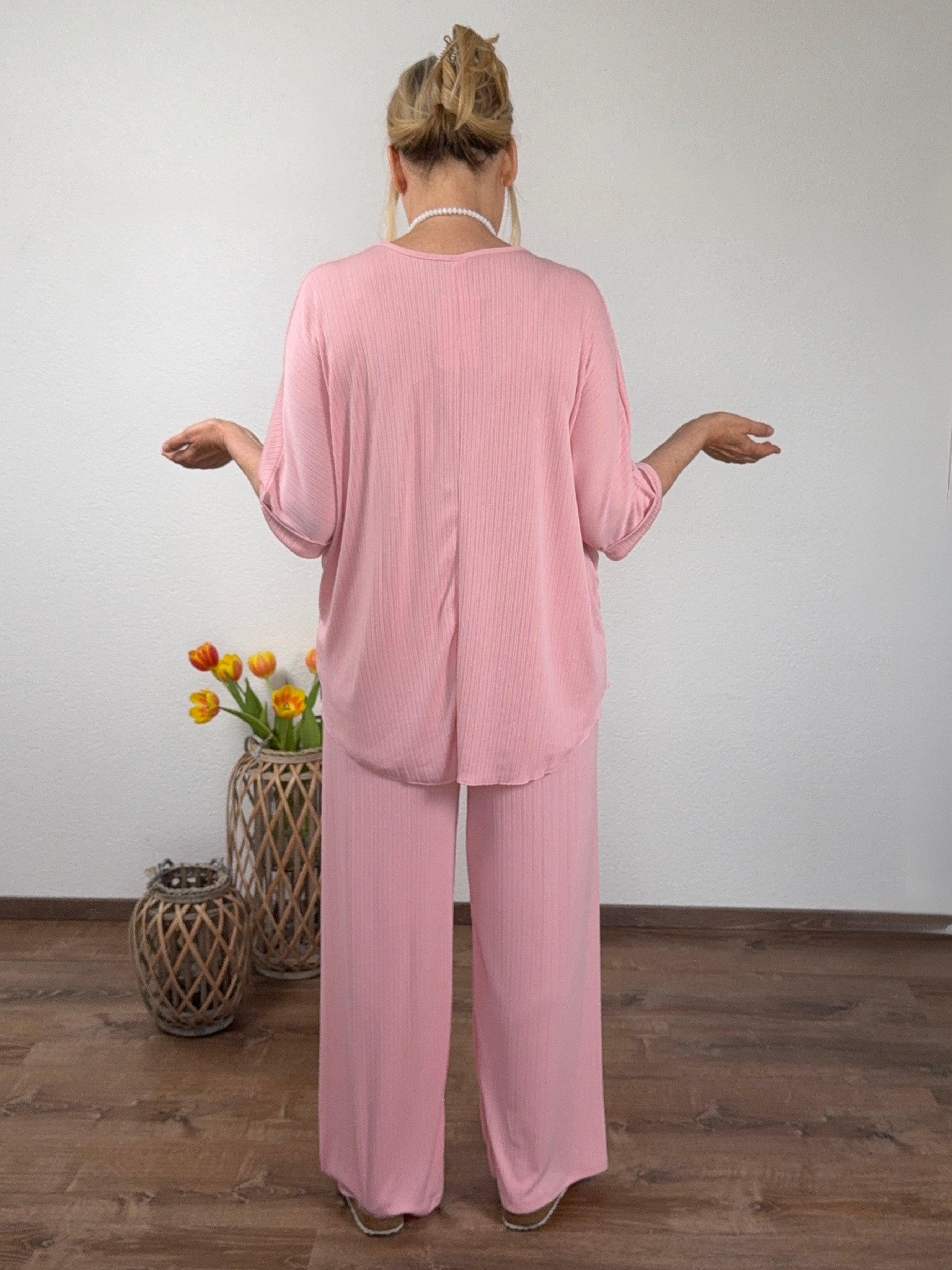 2 tlg. Kombination - Weite Hose und T - Shirt in 4 Farben
