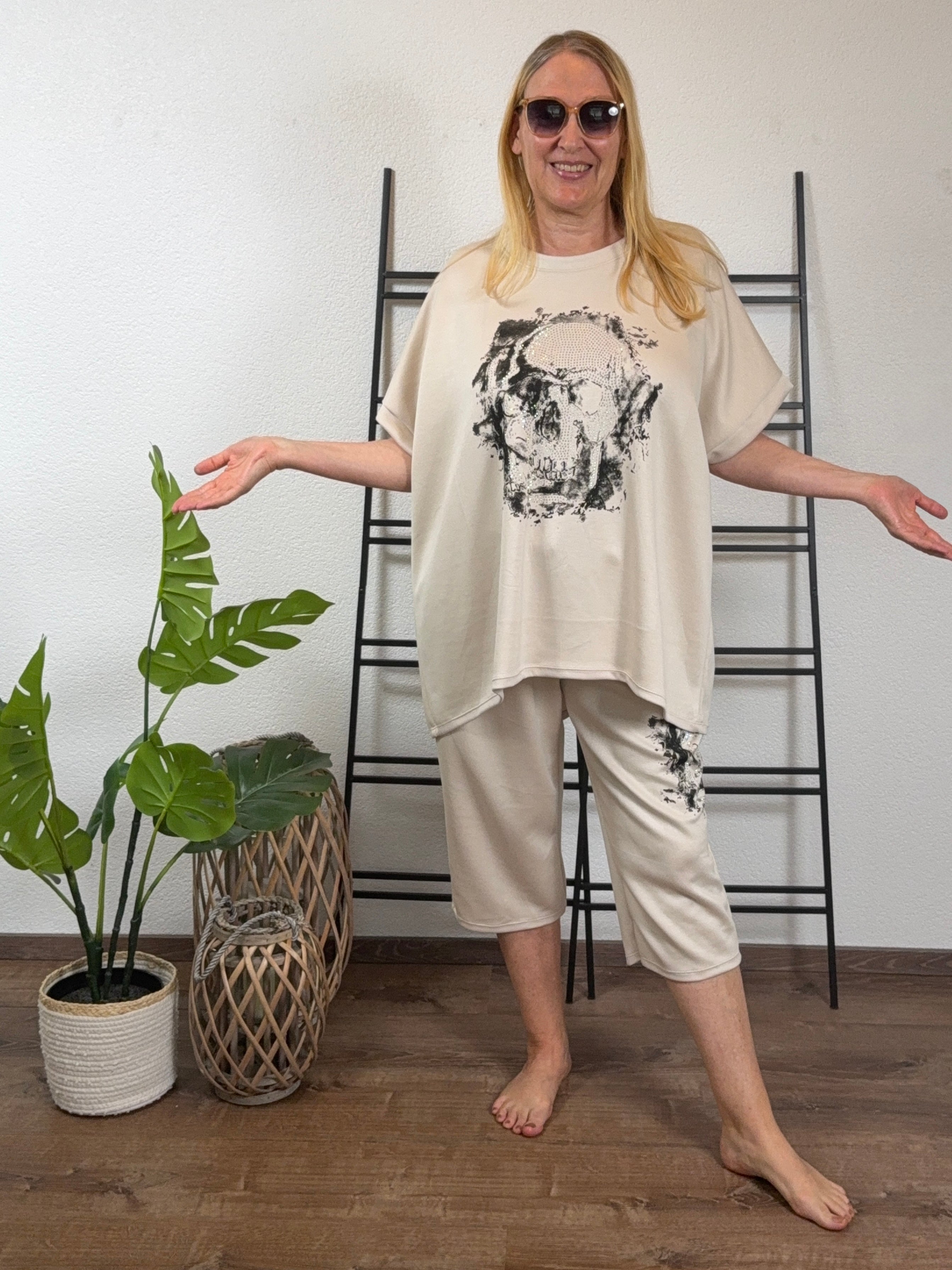 T - Shirt „Fluffi Skull“ Einheitsgrösse Gr. 42 - 48 in 3 Farben
