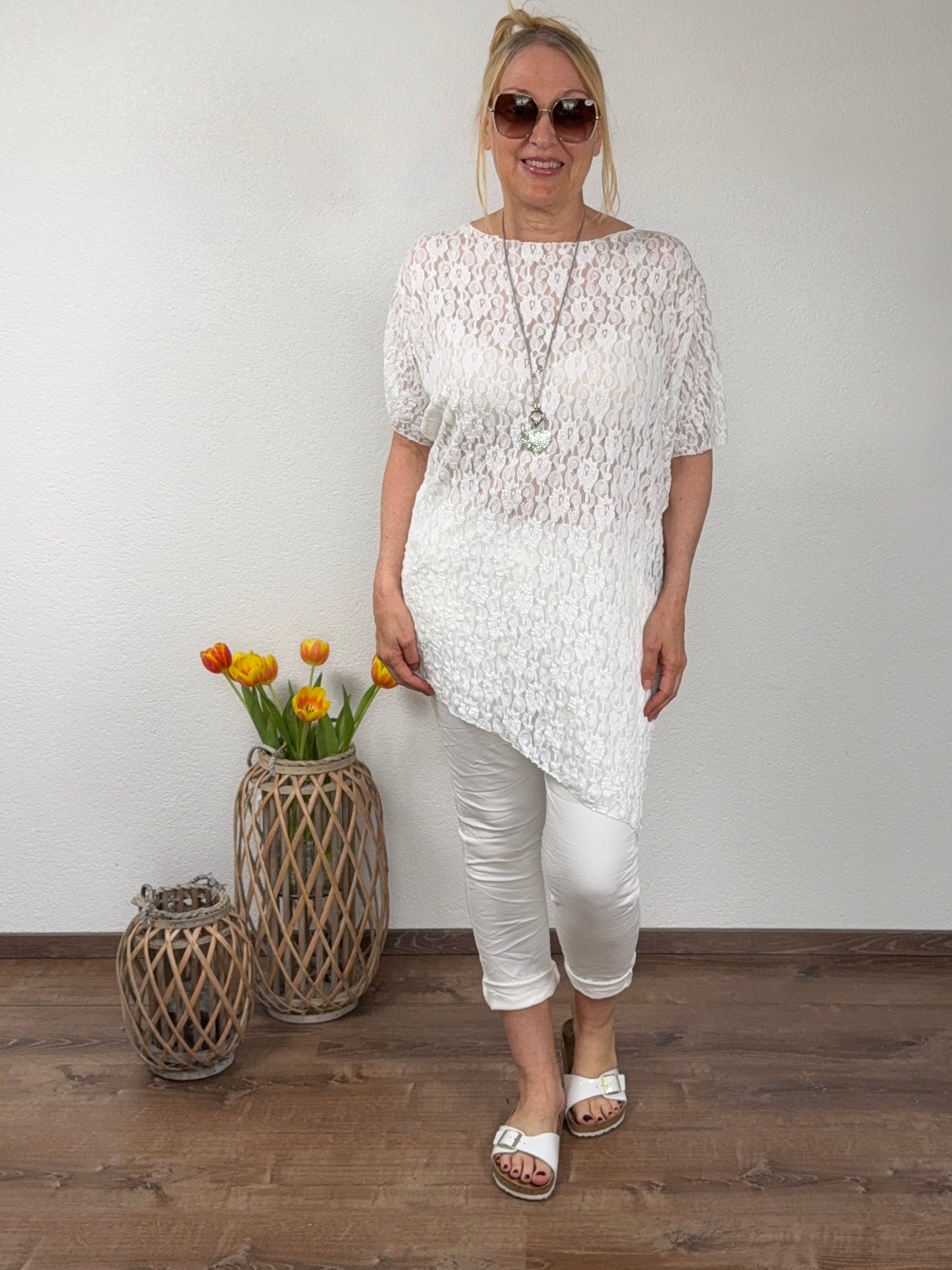 T - Shirt aus Spitze in 2 Farben